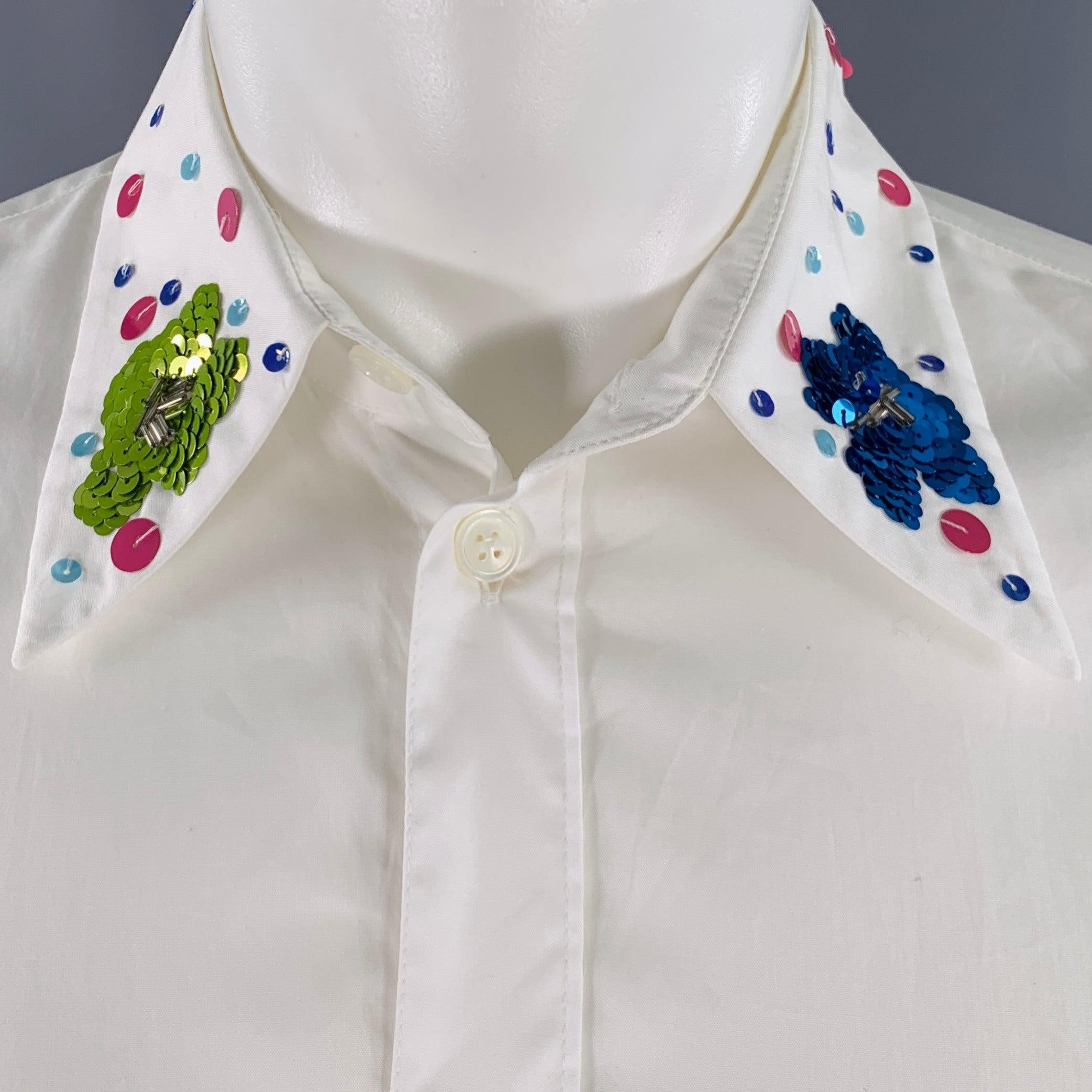 MARNI long sleeve shirt in a white cotton woven fabric featuring an oversized style, sequined collar, and button closure. Made in Italy.Excellent Pre-Owned Condition. 

Marked:   IT 44 

Measurements: 
 
Shoulder: 17.5 inches Chest: 45 inches