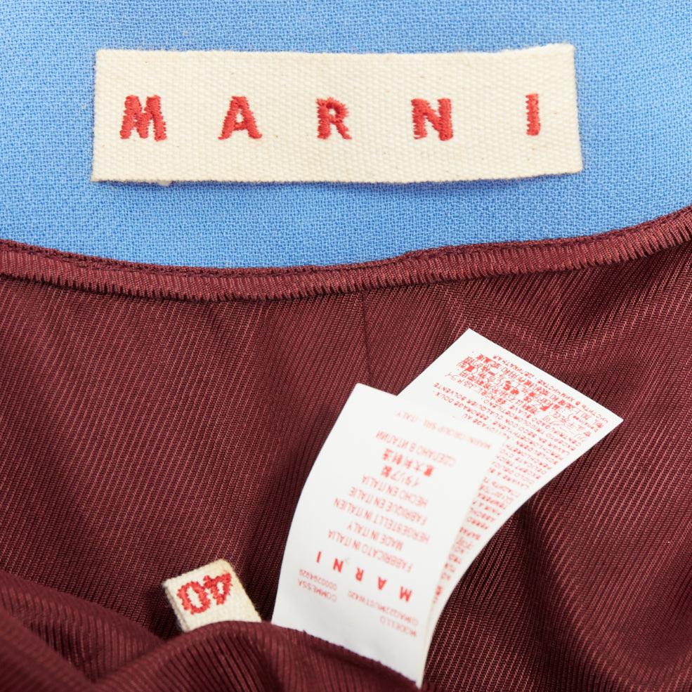 Manteau à col péplum MARNI en laine vierge bleu ciel à fermeture éclair sur le devant IT40 S en vente 4