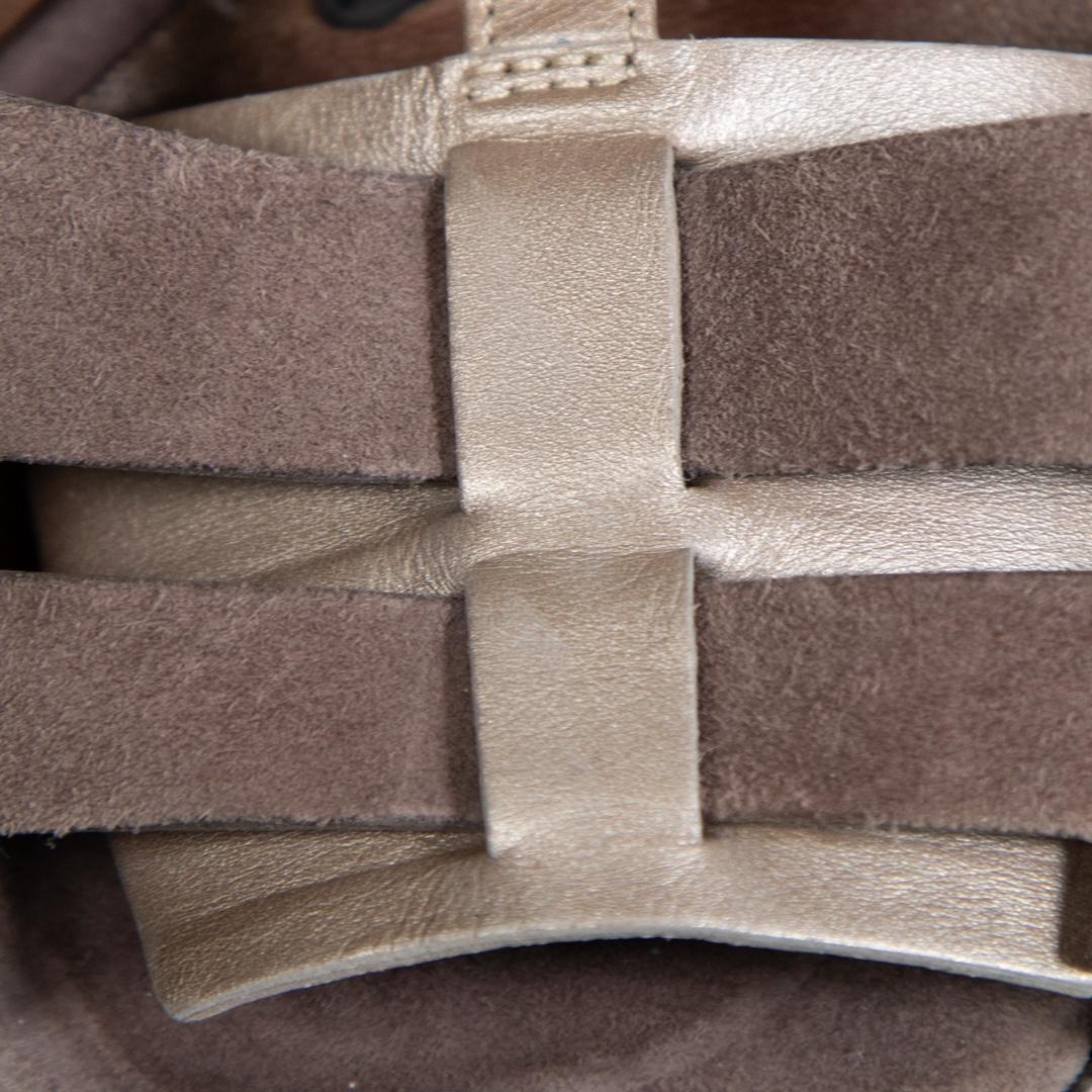 Marni - Sandales taupe à bride en T - Taille IT 37 Pour femmes en vente