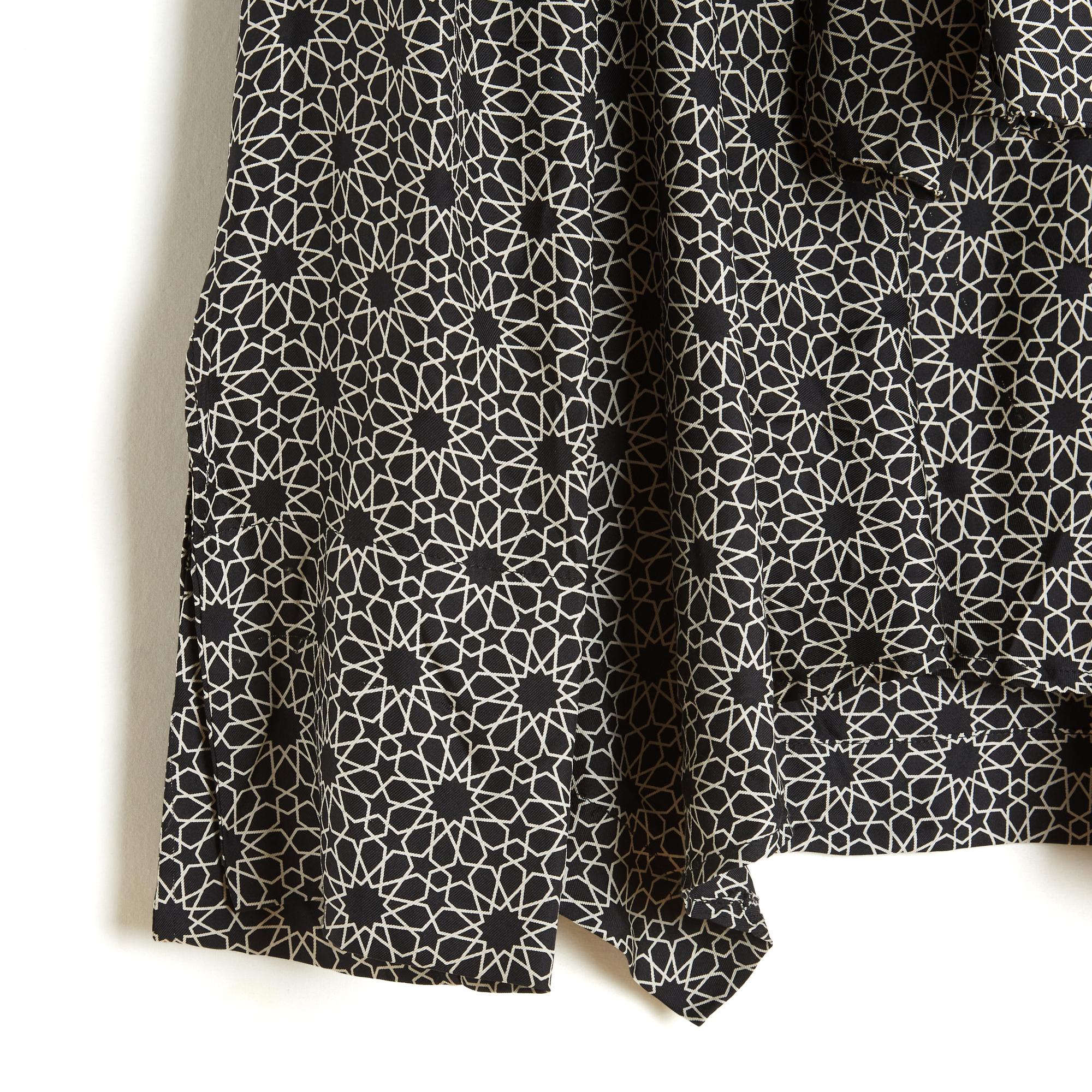 da uomo o donna Marni Top Camicetta IT42 FR38 Stampa orientale Nero Twill di seta Top Camicetta UK10 US8 in vendita