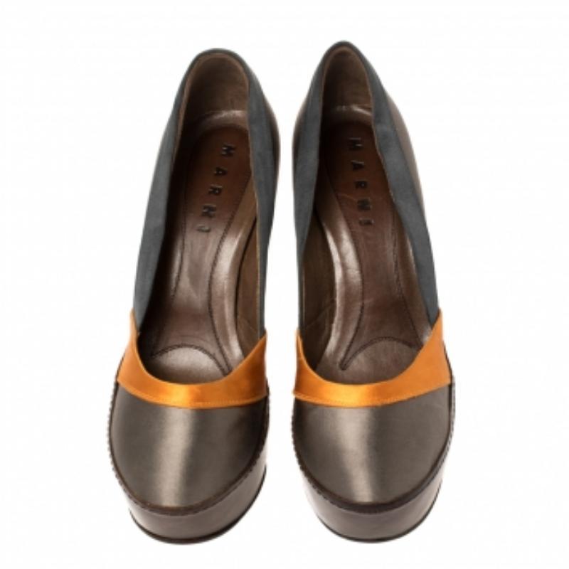 Women's Marni Tri Color Satin Platform Pumps Size 38 For Sale
