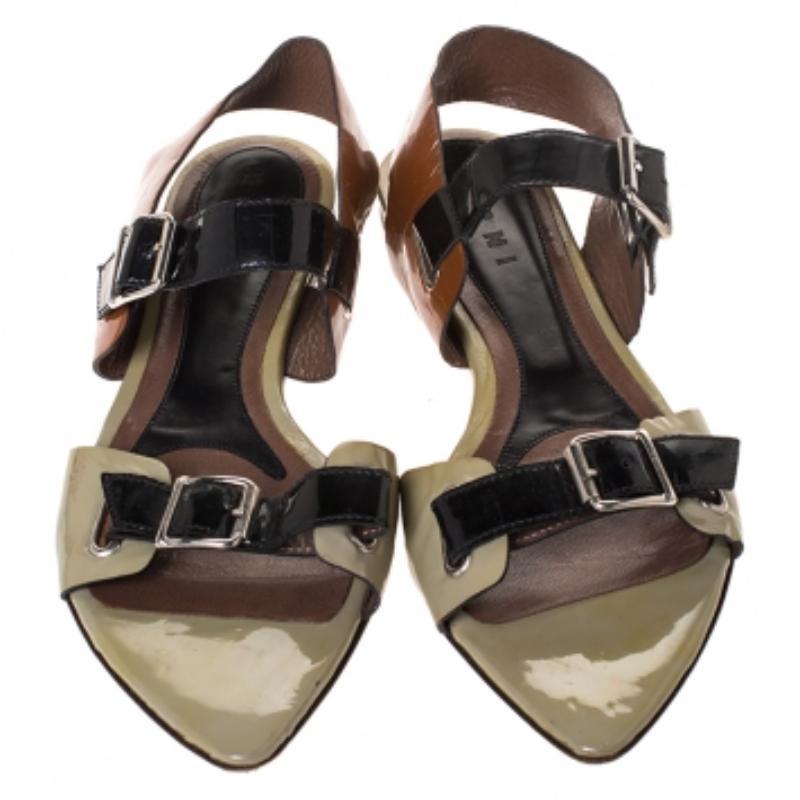 Nero Marni Tricolor Patent Leather Pointed Toe Flat Sandals Size 39 in vendita
