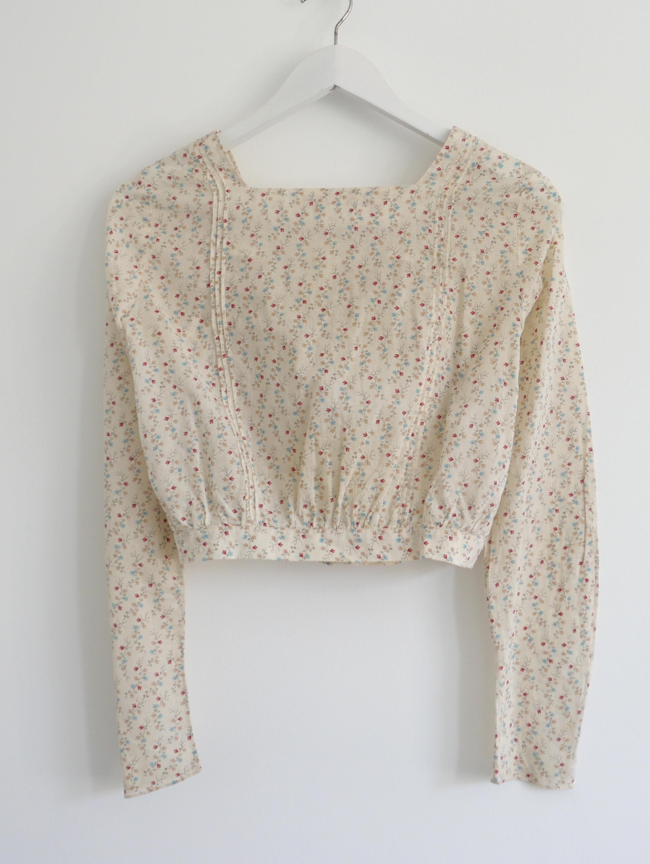 Marni Vintage SS02 Peasant Blouse In Good Condition For Sale In London, GB