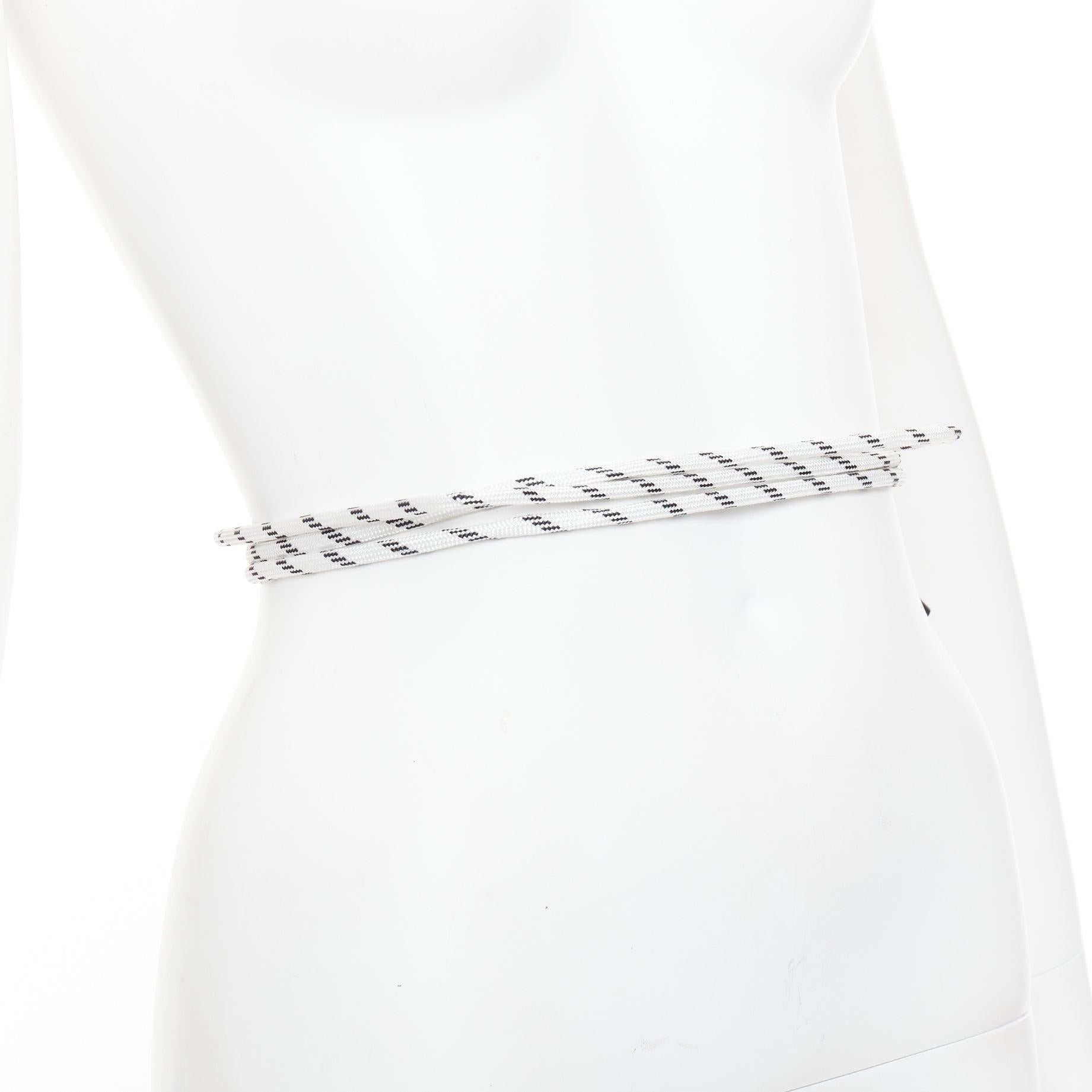 MARNI Weißer schwarzer Lederbesatz halb verdrahteter Krawattengürtel mit Seil im Angebot 3