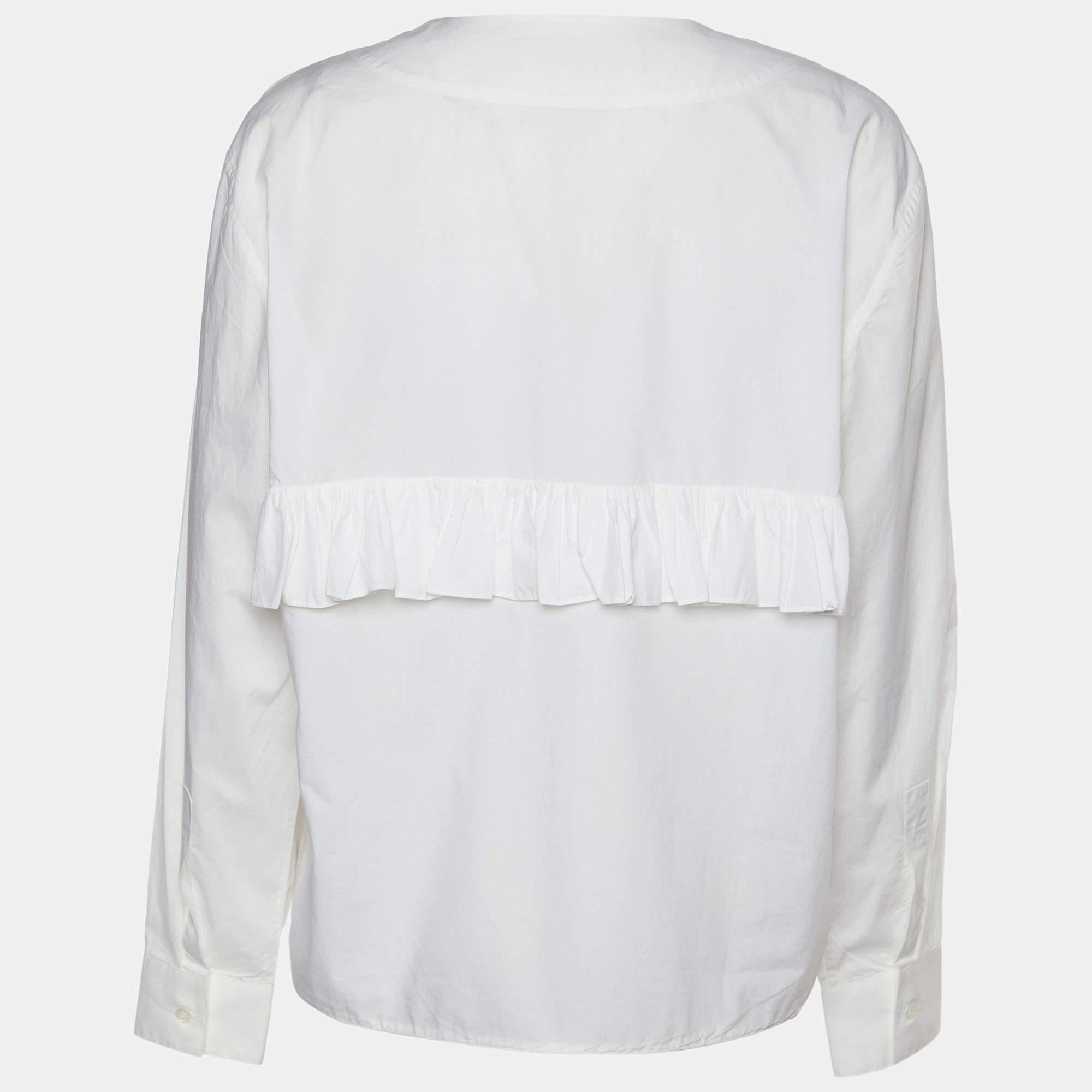 Find great style and comfort while wearing this designer top. Tailored using the best fabric  the creation has been given immense detail. Style it with a skirt and heels.