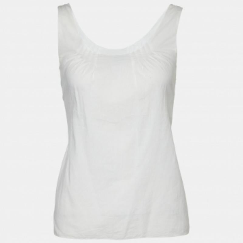 Dieses Designertop bietet Stil und Komfort. Die Kreation wurde aus den besten Stoffen geschneidert und mit vielen Details versehen. Kombinieren Sie es mit einer Jeans und flachen Schuhen.