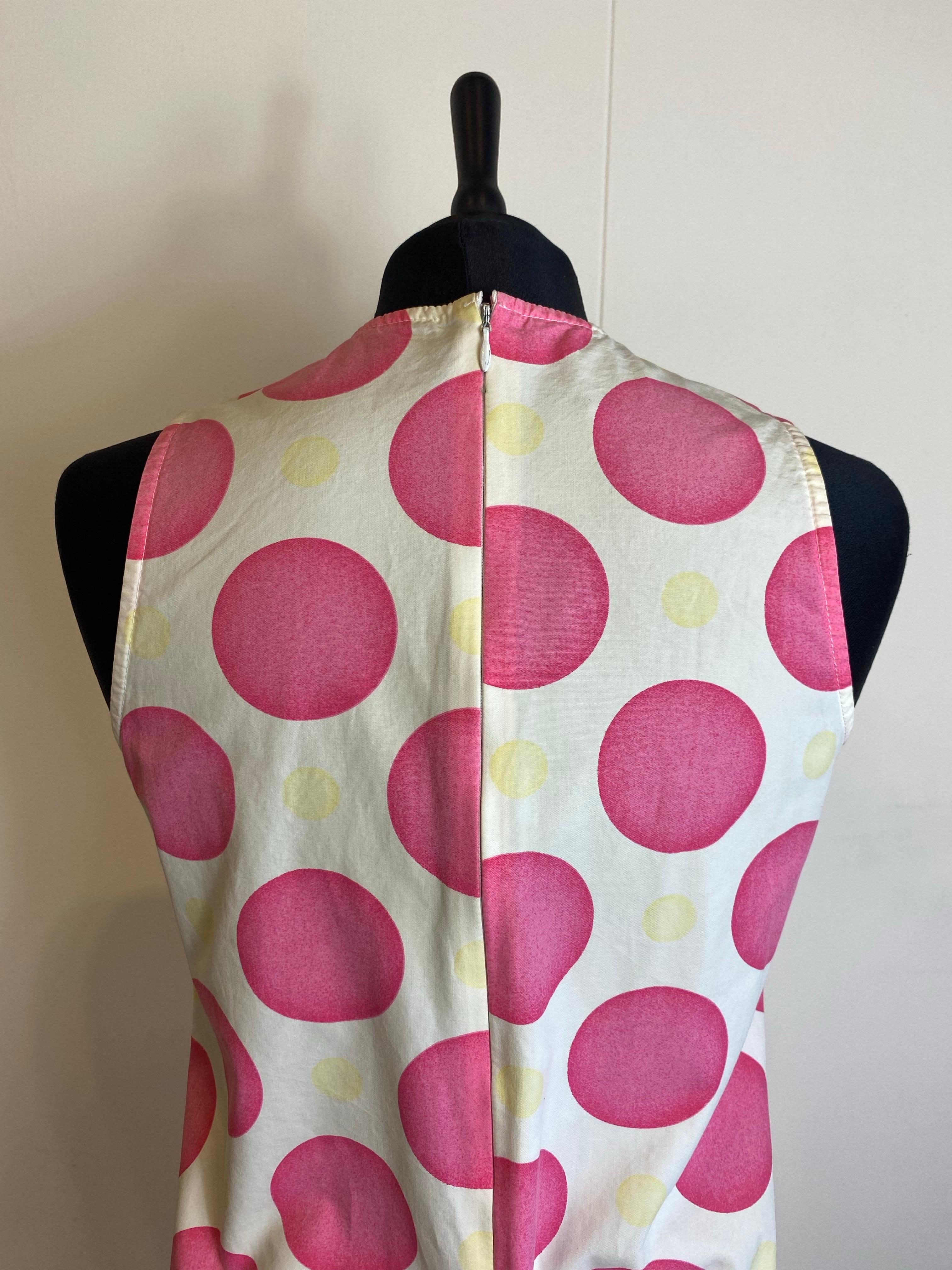 da uomo o donna Abito bianco di Marni con pois rosa. in vendita