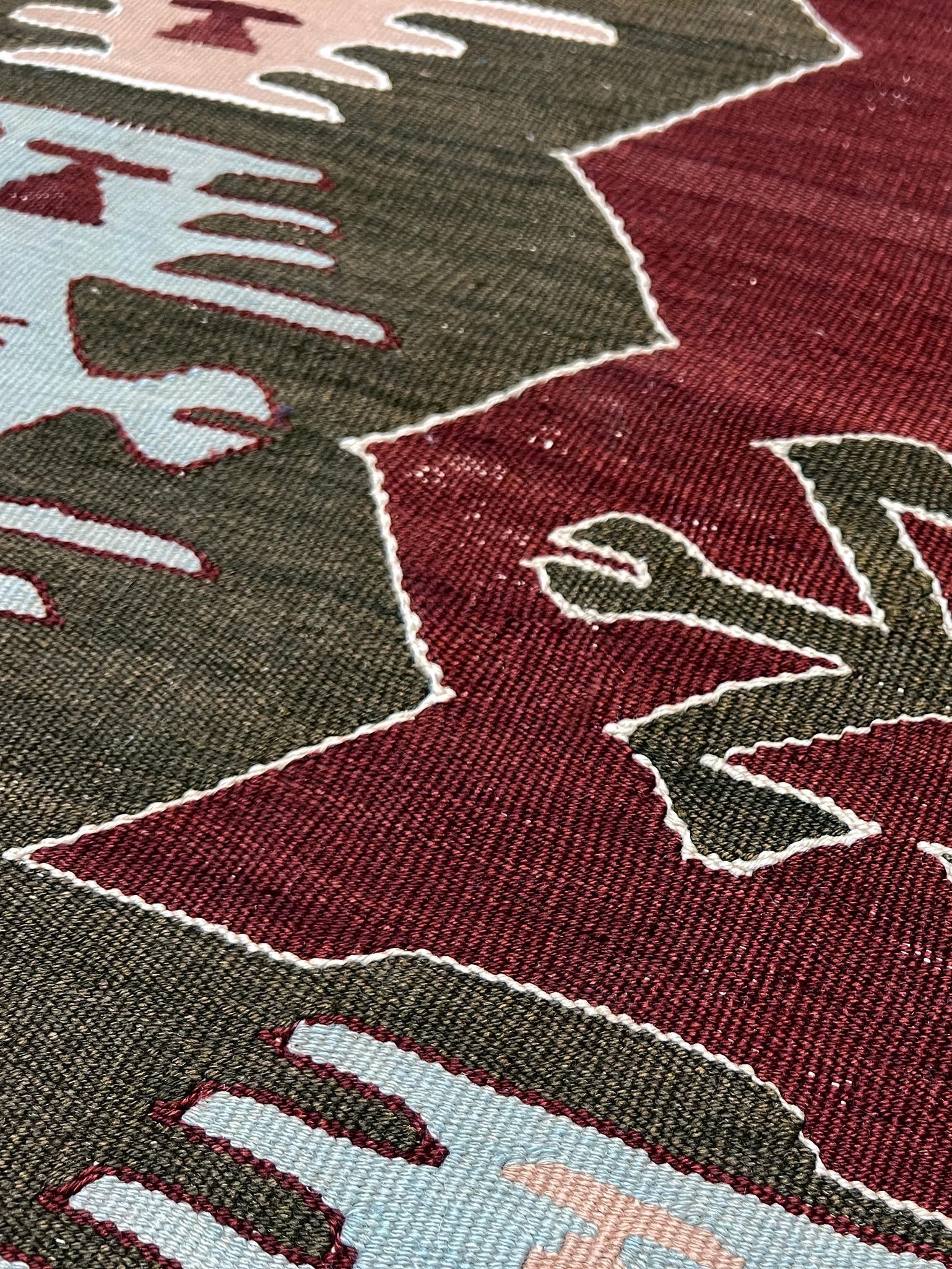 Kilim turc Afyon marron • Tapis vintage tissé à la main (4′×6′) • 1960s en vente 7