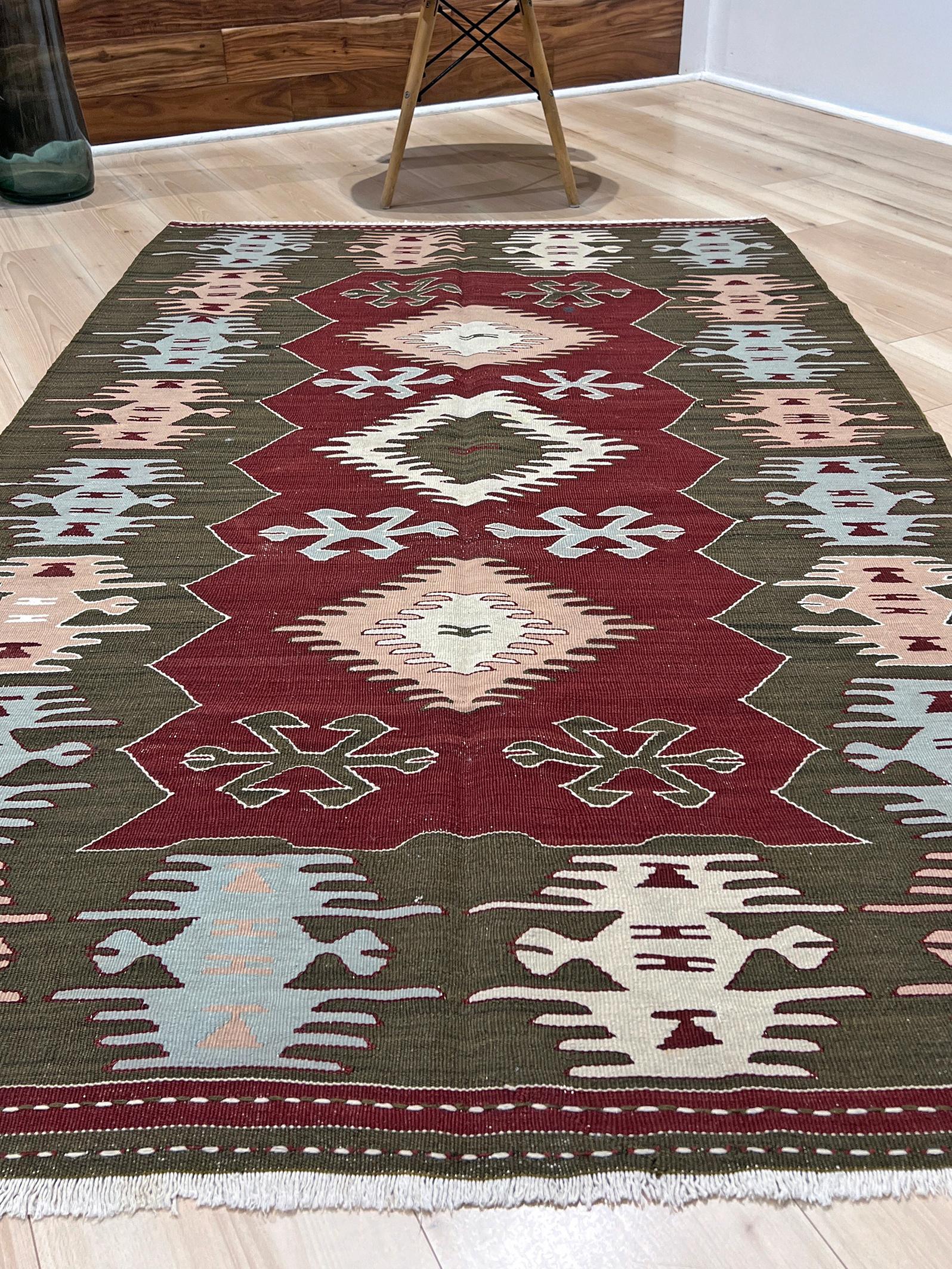 Tissé à la main Kilim turc Afyon marron • Tapis vintage tissé à la main (4′×6′) • 1960s en vente