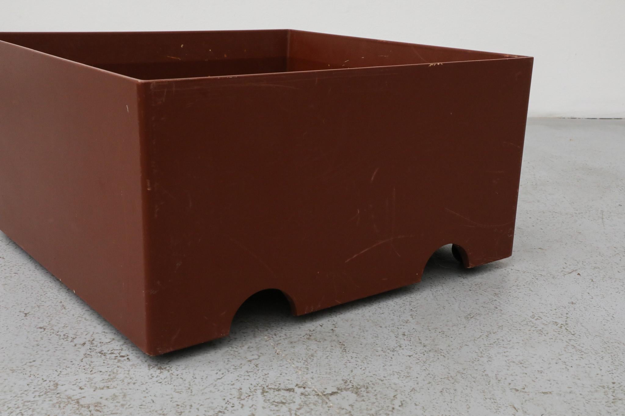 Maroon Kartell Stacking 