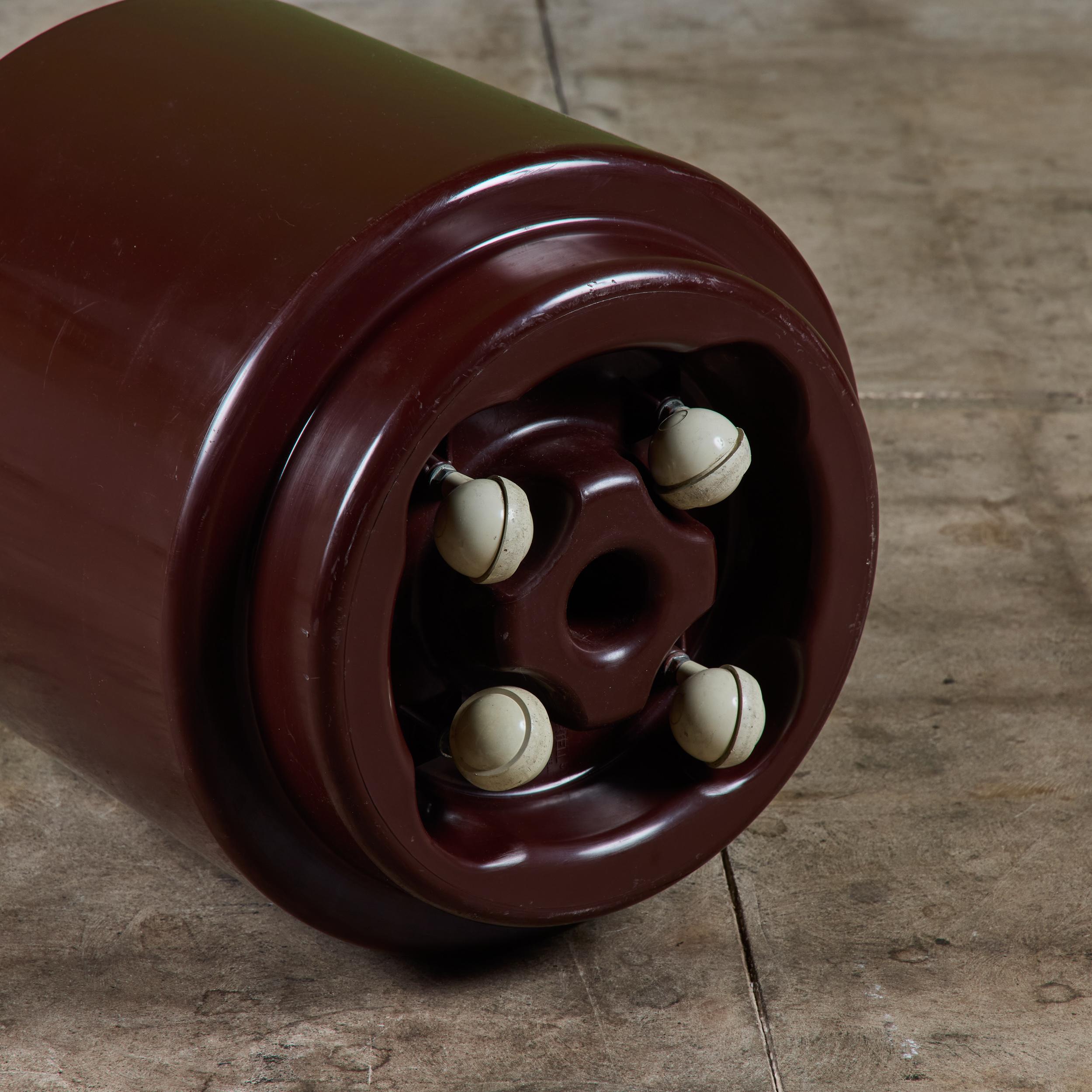 Maroon Planter by Anna Castelli Ferrieri for Kartell For Sale 5