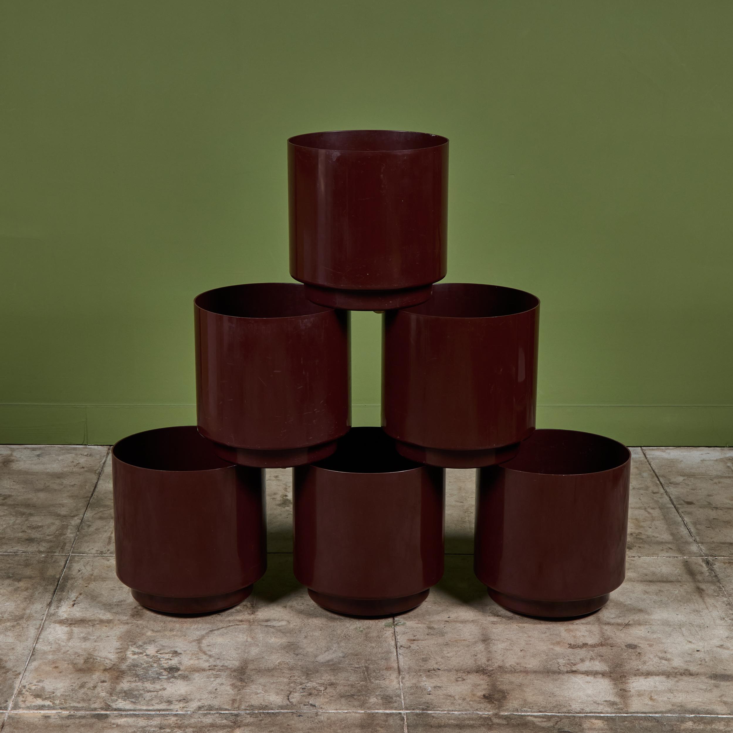 Mid-Century Modern Maroon Planter by Anna Castelli Ferrieri for Kartell For Sale