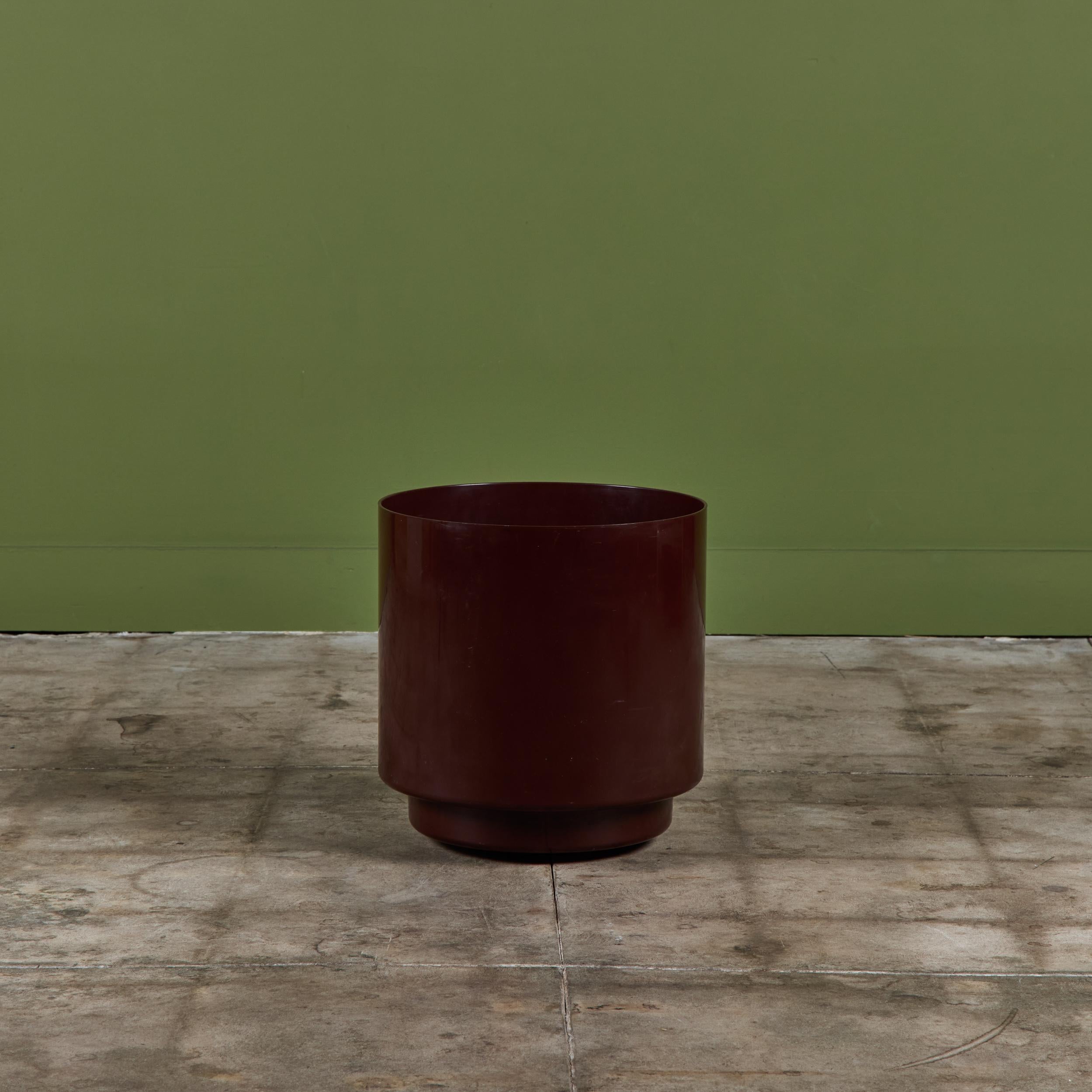 American Maroon Planter by Anna Castelli Ferrieri for Kartell For Sale