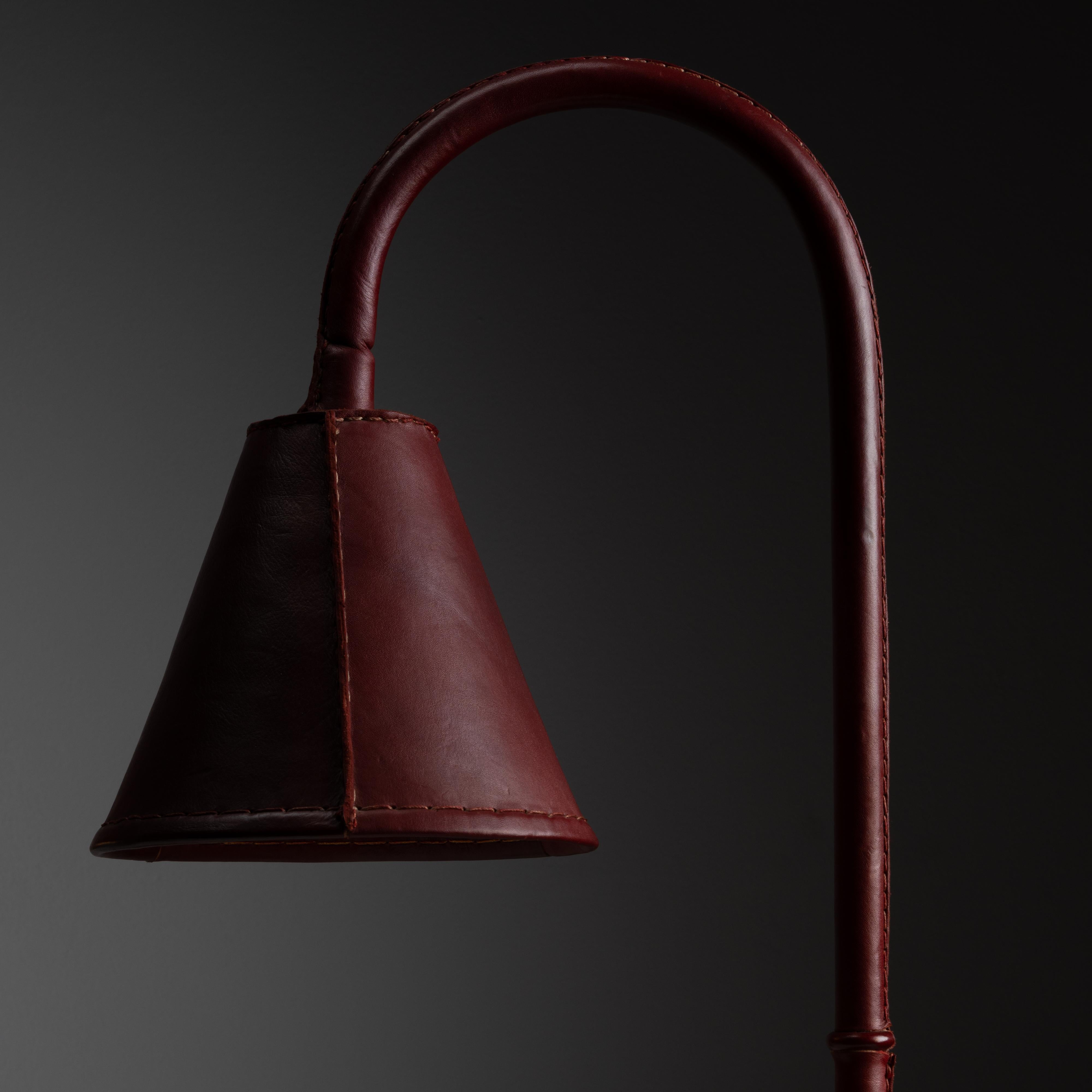 Mid-Century Modern Lampes de table cuir marron par Valenti 