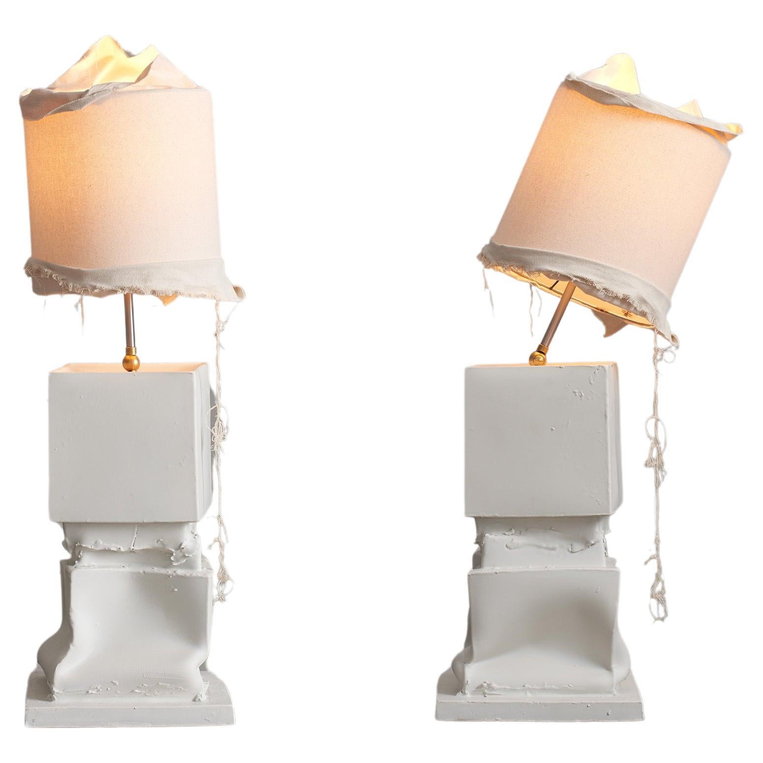 Limitierte Auflage. Große Keramik-Tischlampe in Lila. Hergestellt in Italien im Angebot 2
