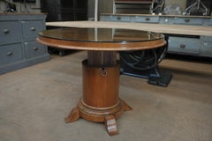 Marqueterie Art Déco Gueridon Round Table, circa 1925