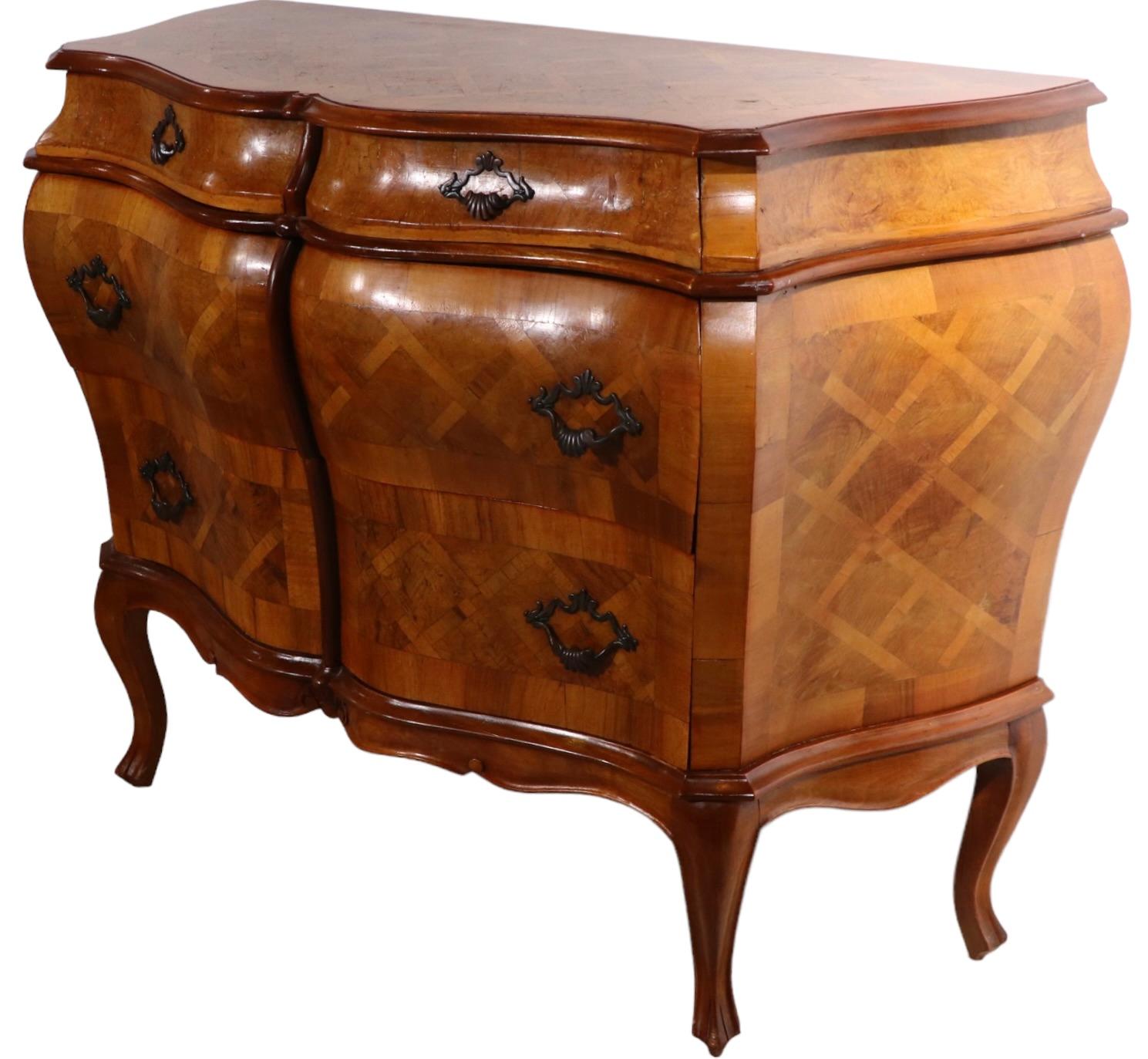 Italian Marquetry Bombay Chest of Drawers Made in Italy for Weiman Furniture 1940/1960