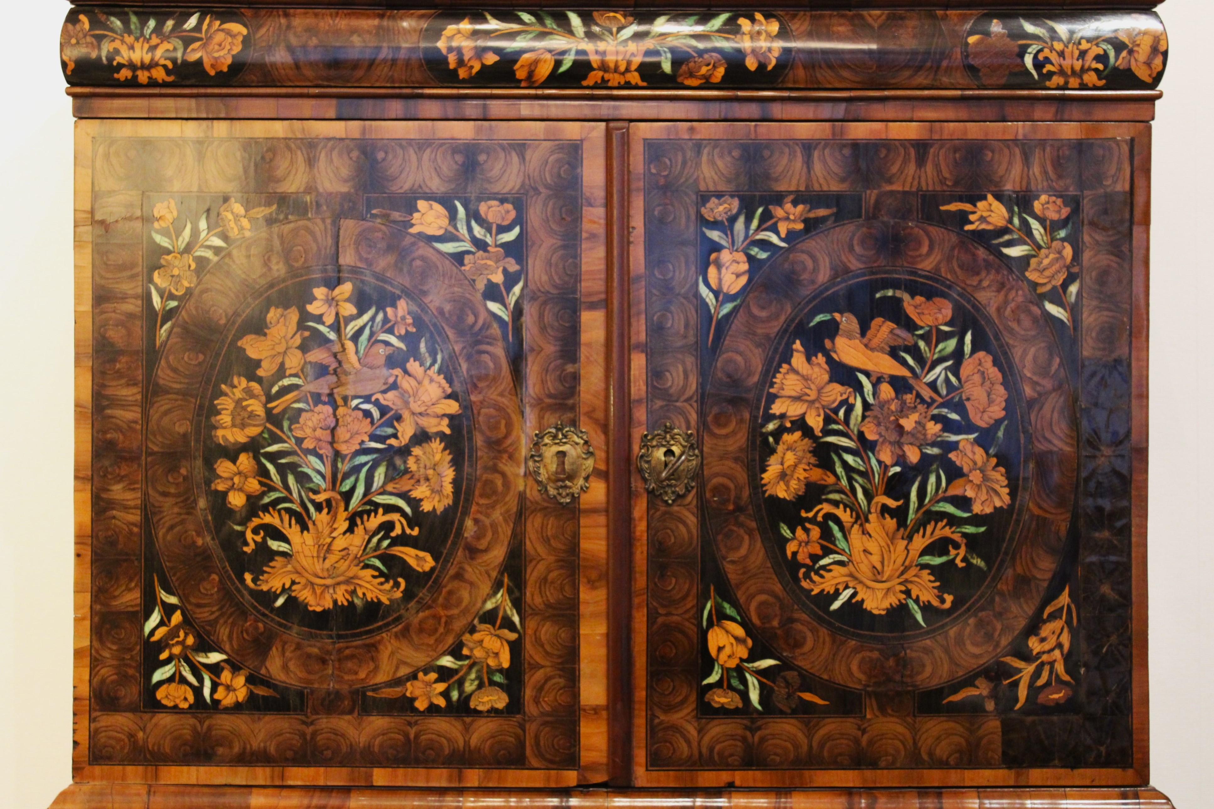 French Marquetry cabinet, late 18th century For Sale