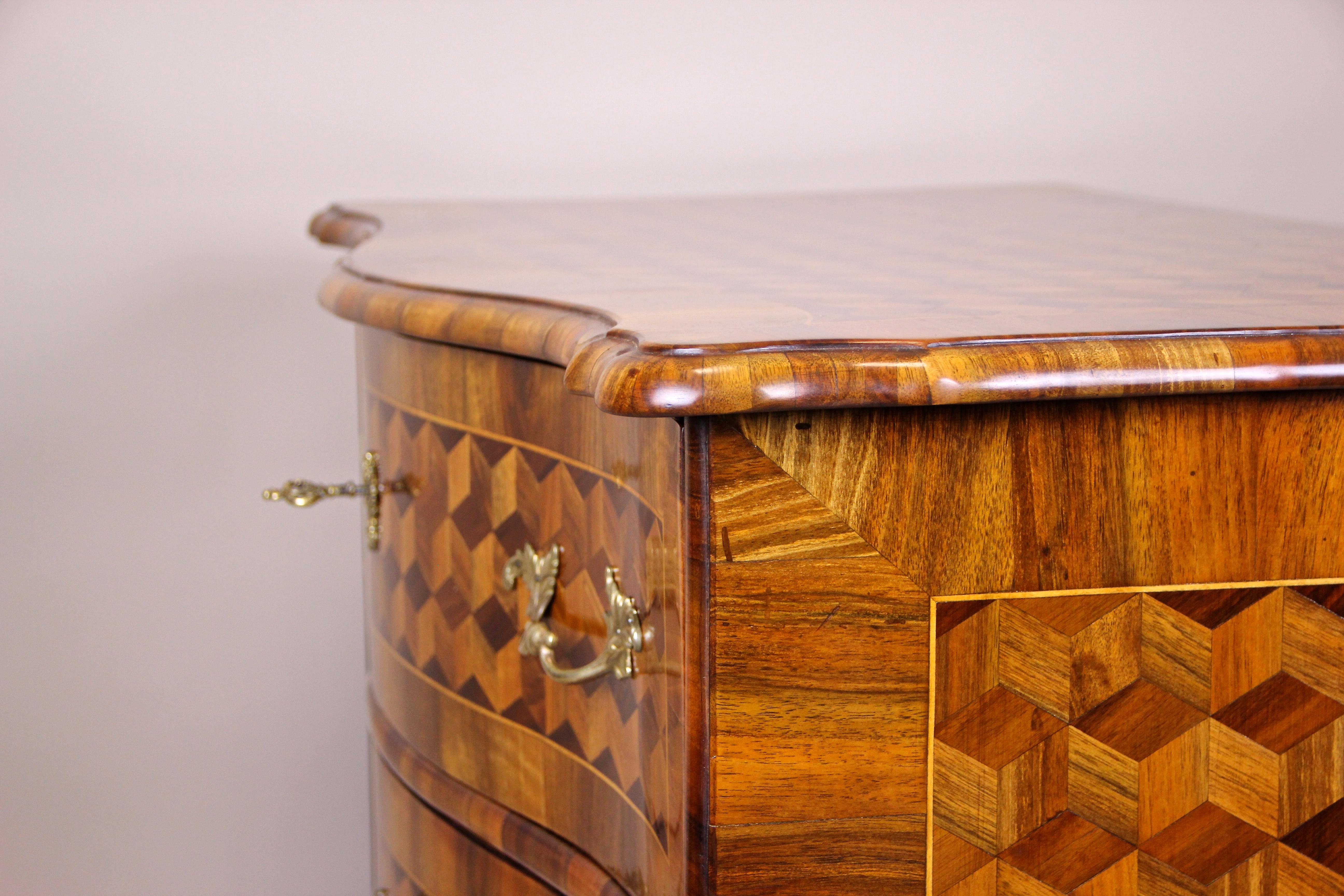 Marquetry Chest of Drawers Baroque 18th Century, Austria, circa 1760 7