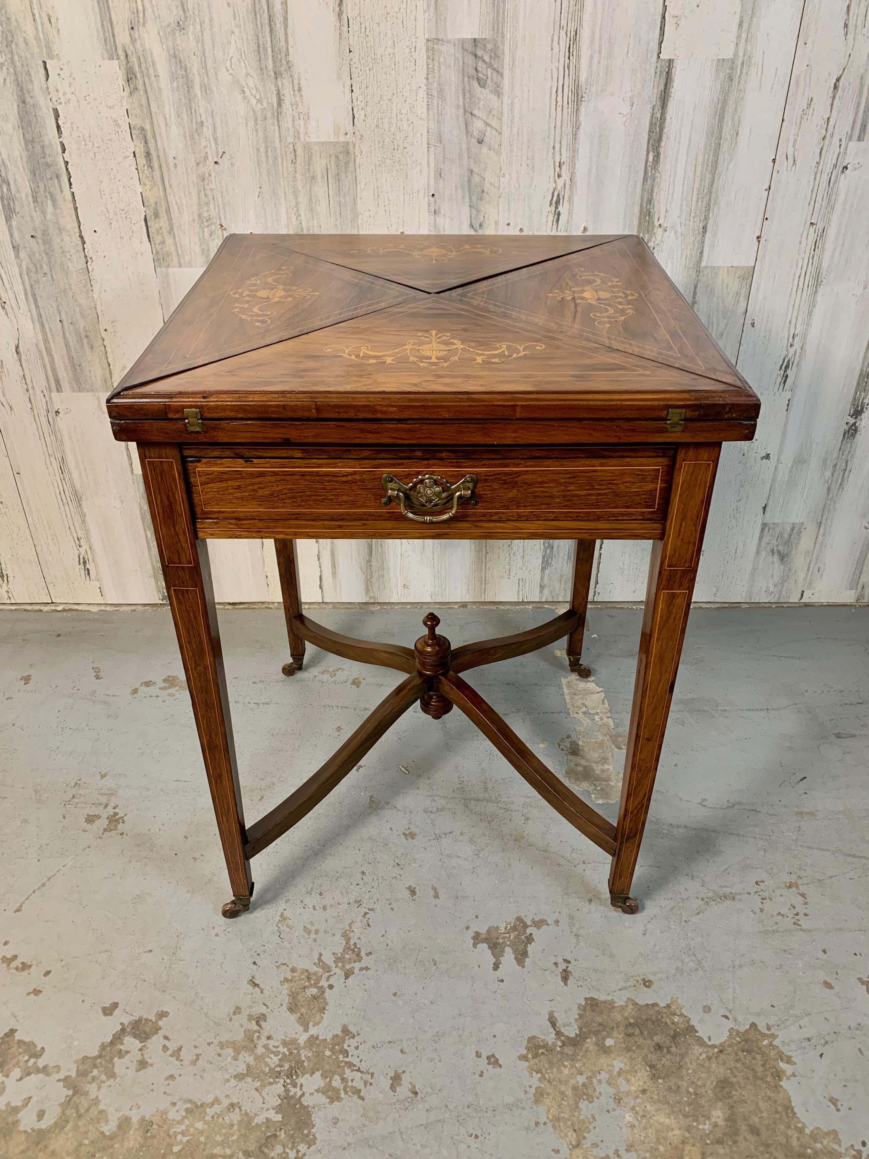 Marquetry Envelope Game Table 3