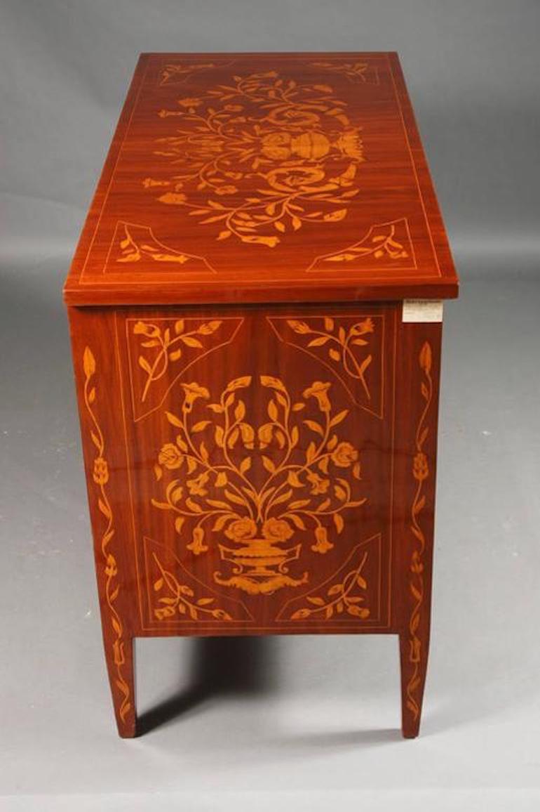 Marquetry Inlaid Commode in Neoclassical Style, Mahagony and Maple Veneer For Sale 3