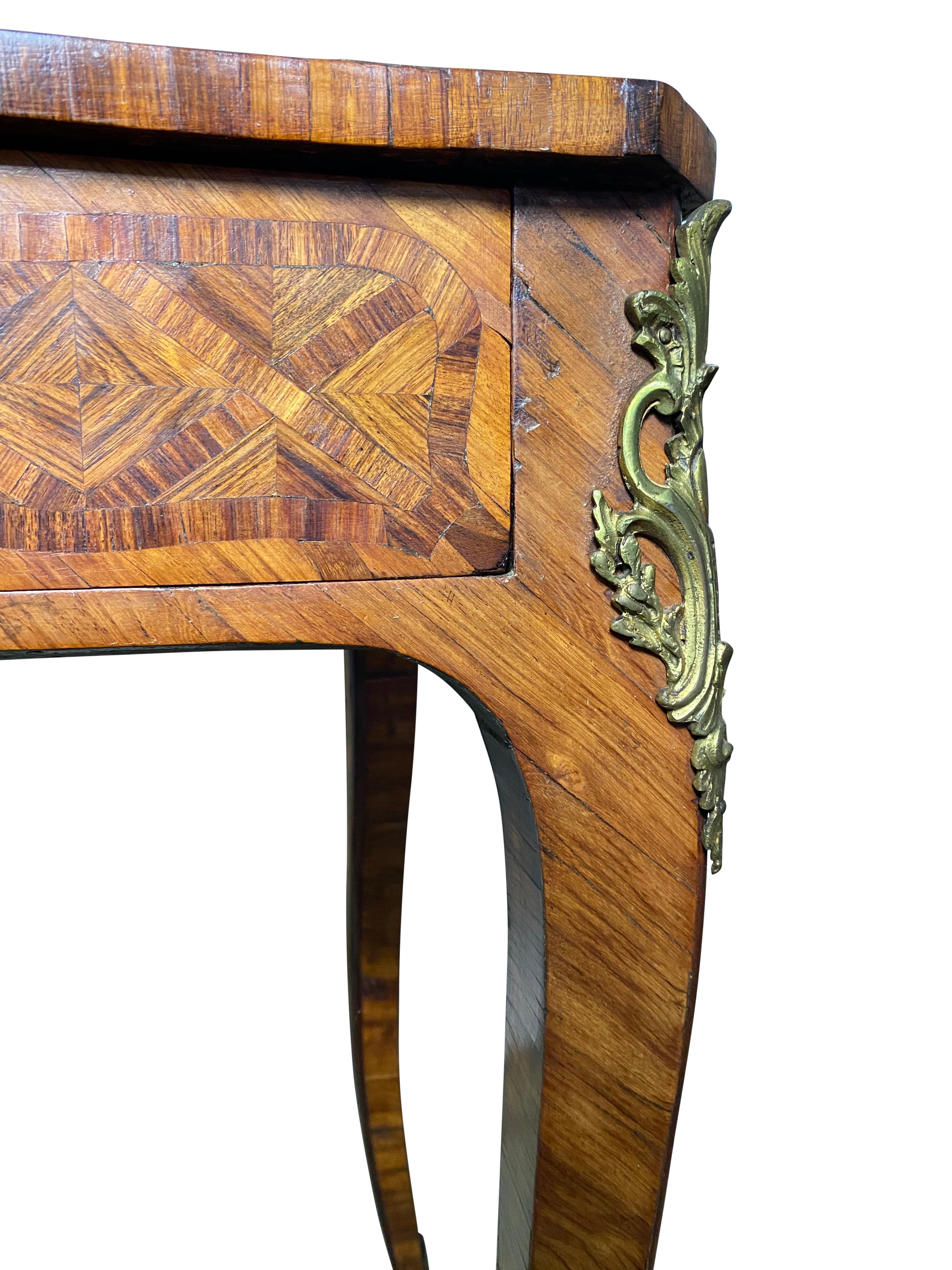 Marquetry Inlaid Kingwood Desk, 18th Century For Sale 4