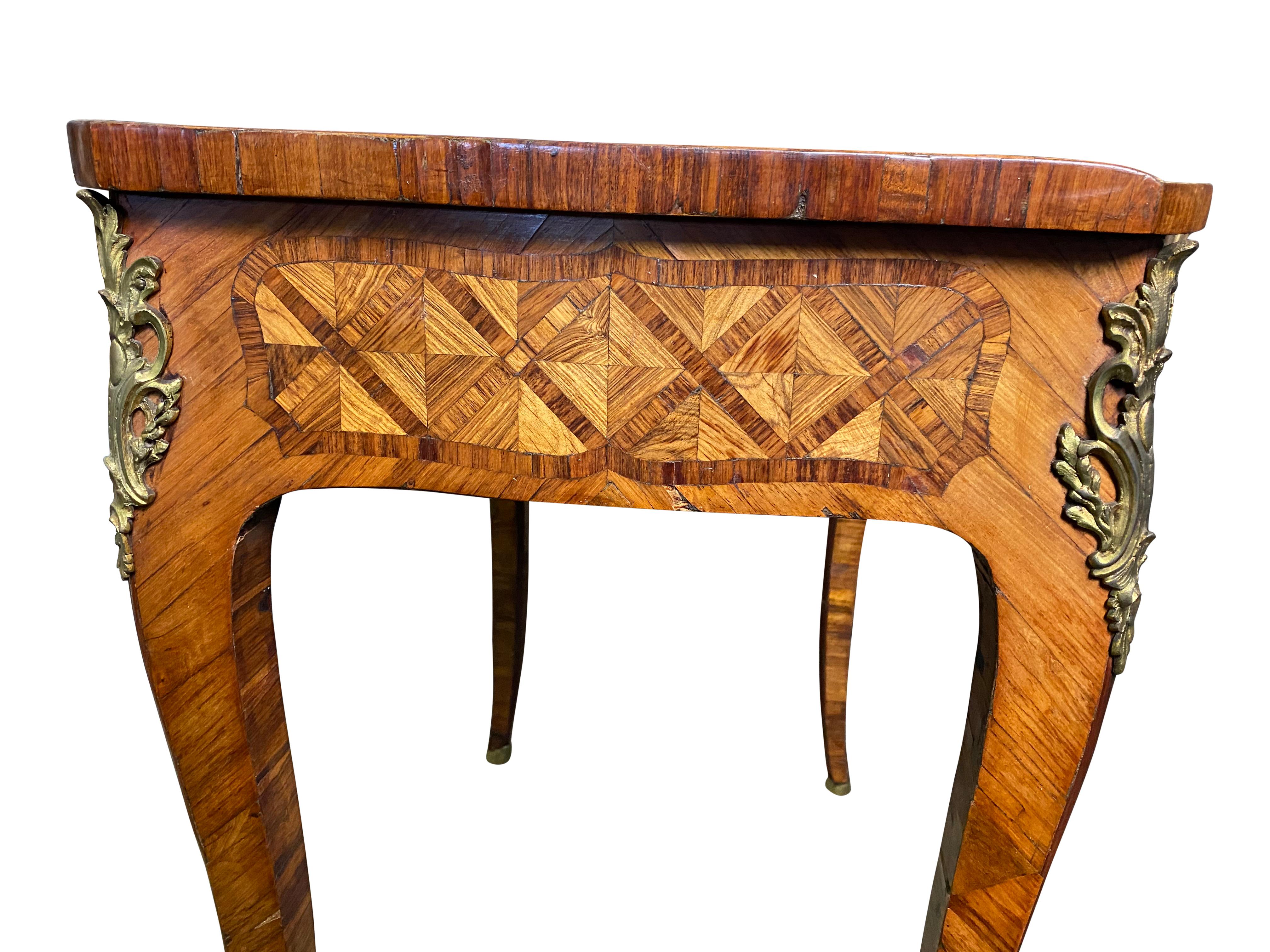 Marquetry Inlaid Kingwood Desk, 18th Century For Sale 7