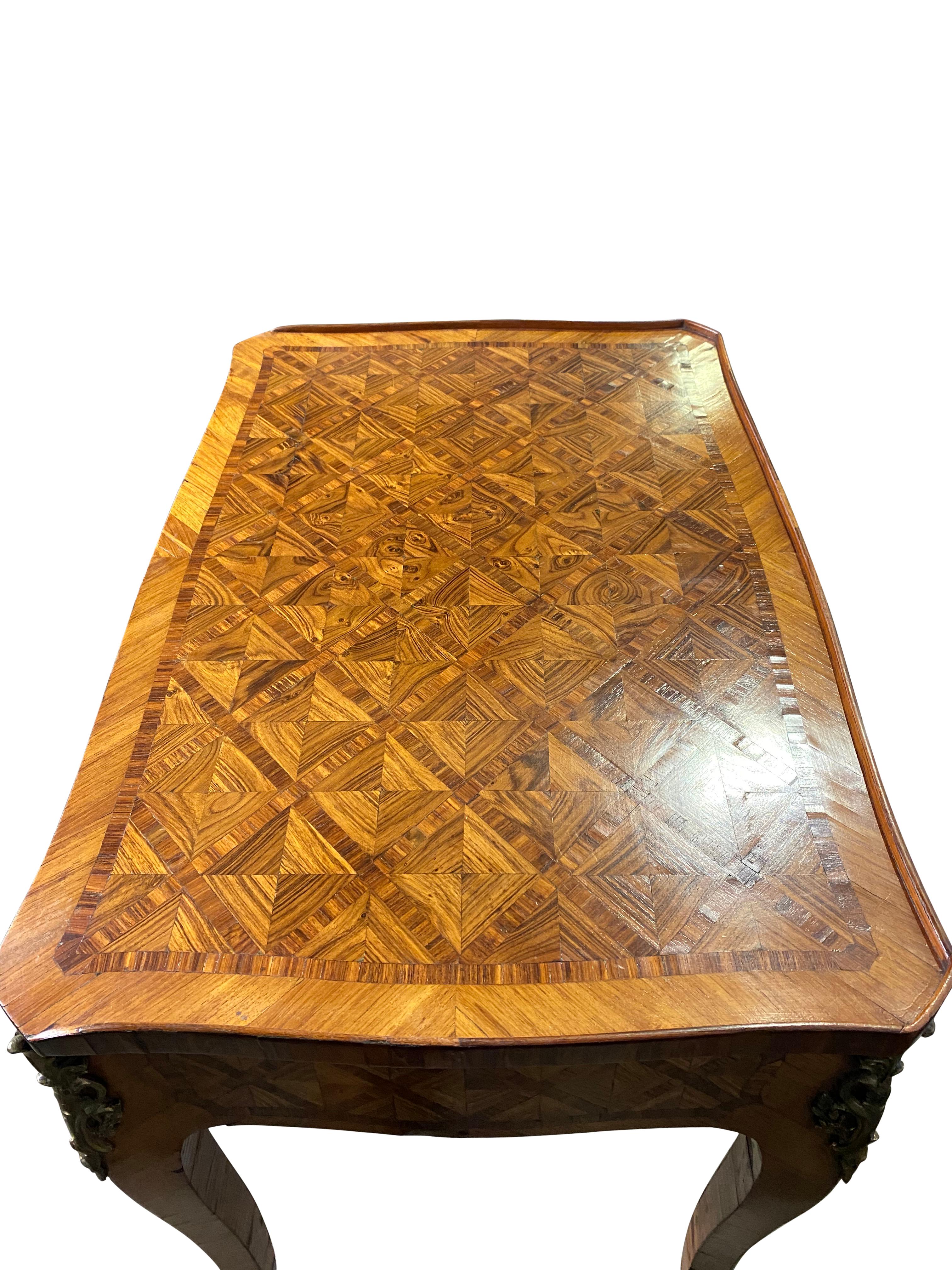 Wood Marquetry Inlaid Kingwood Desk, 18th Century For Sale