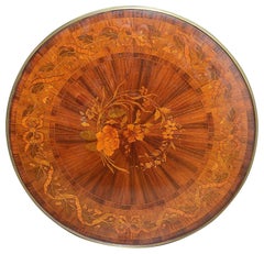 Gueridon mit Intarsien im Stil Louis XVI, um 1890.
