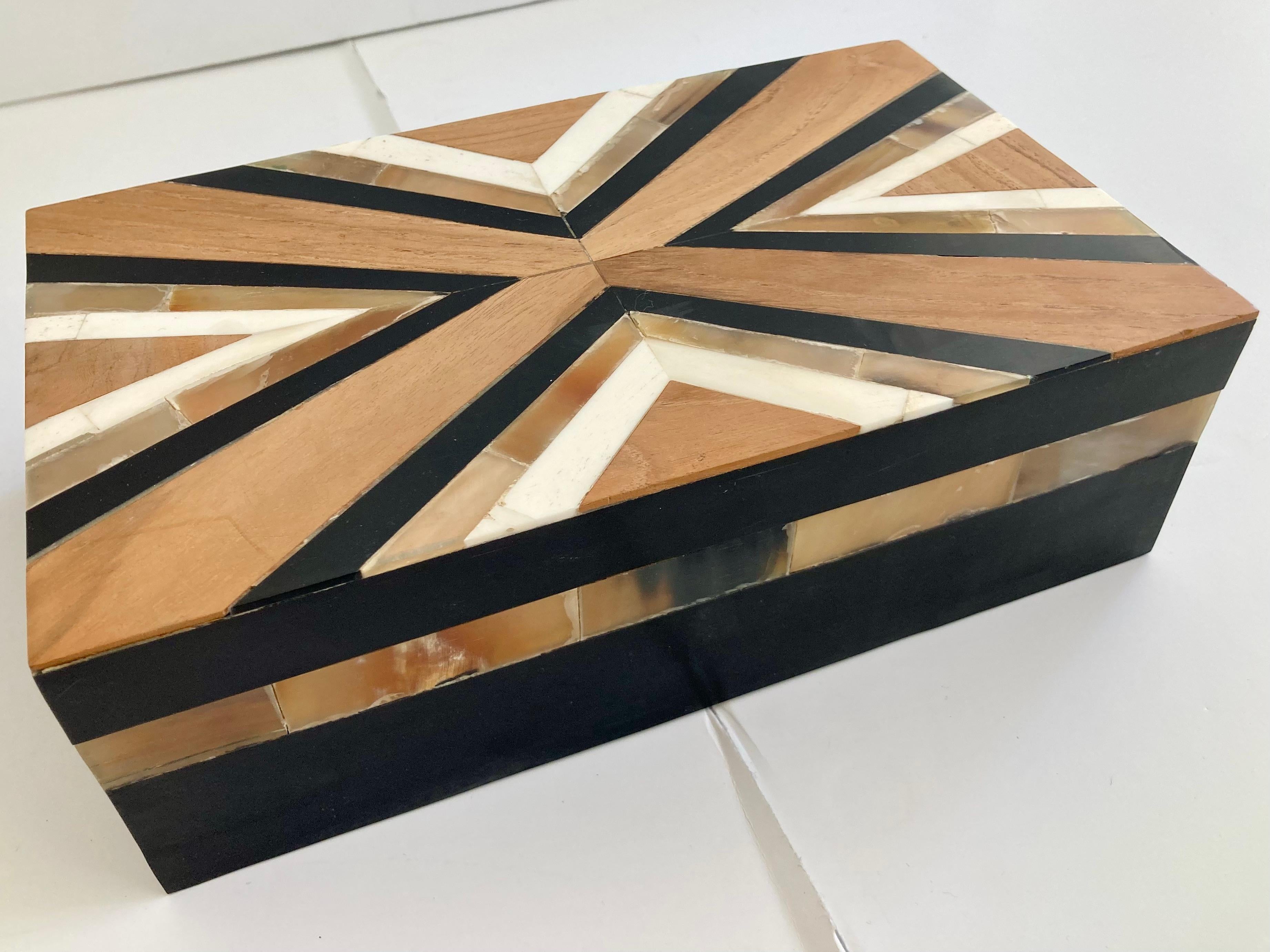 Mid-20th Century Marquetry Inlayed Covered Moderne Box For Sale