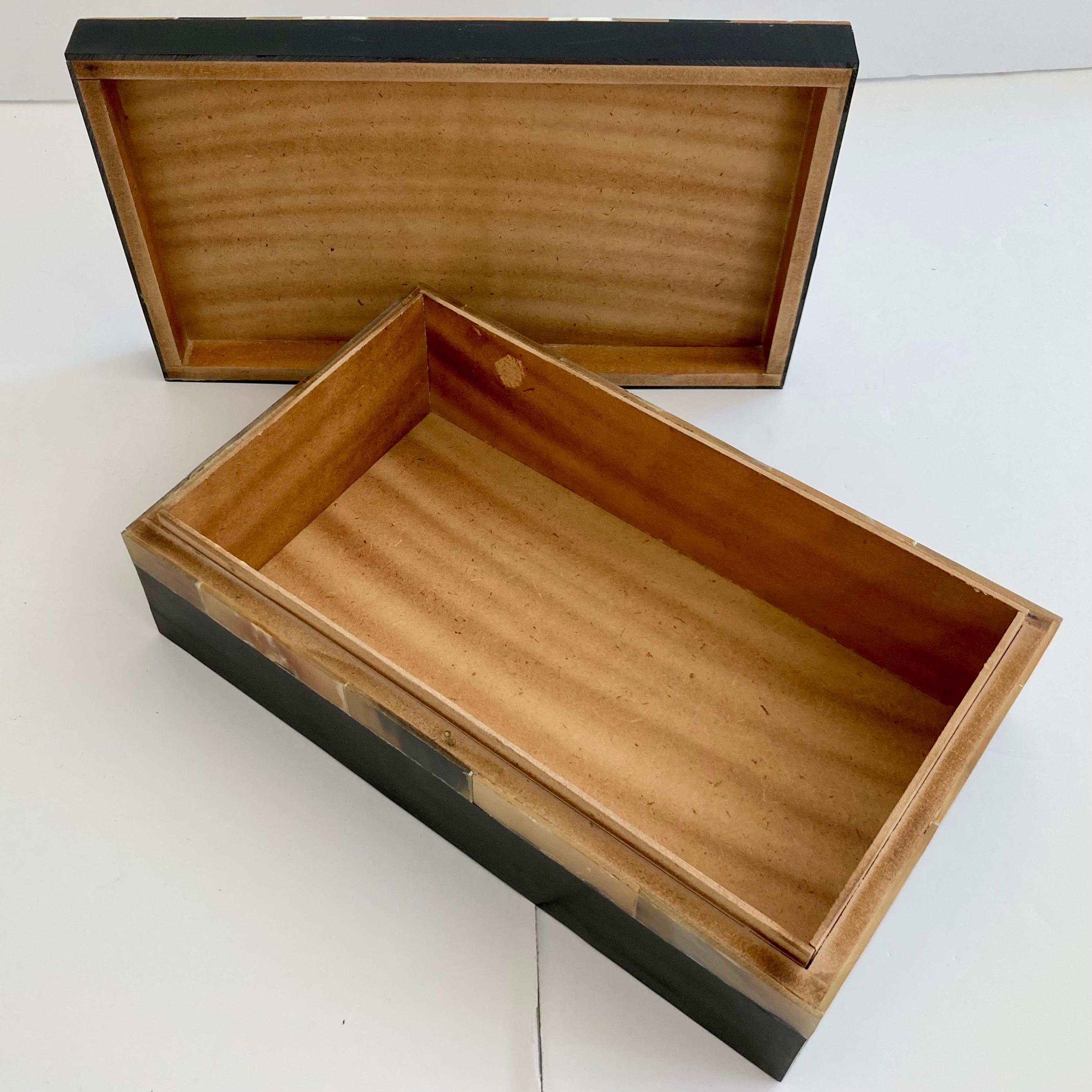 Marquetry Inlayed Covered Moderne Box For Sale 3