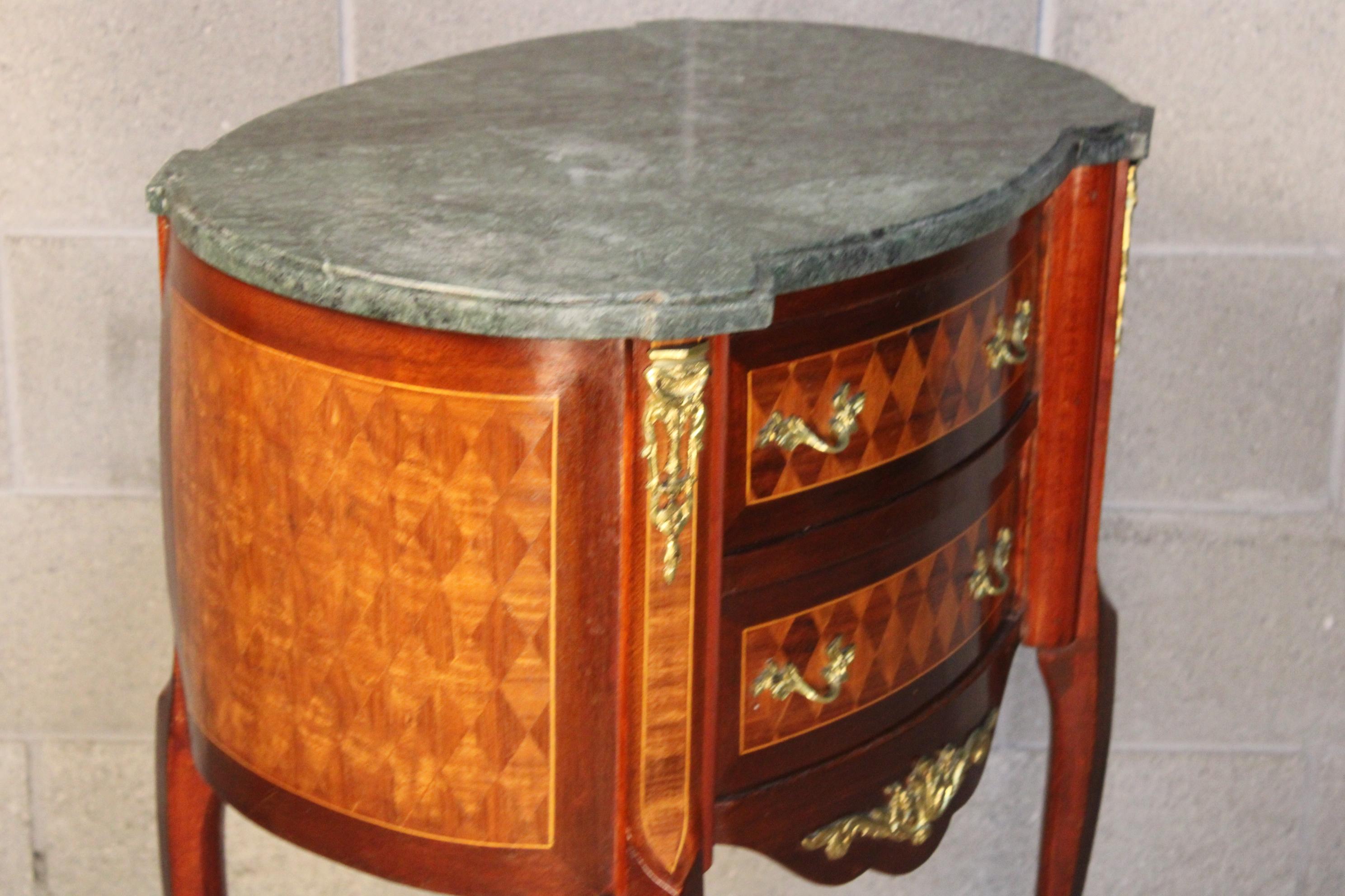 Marquetry French Side Table with Green Top Marble  In Good Condition In Torino, IT