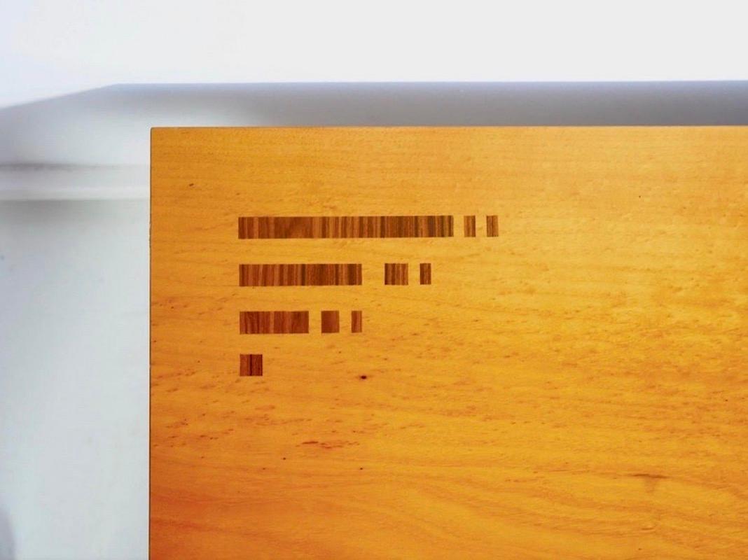Table basse en noyer marqueté par Jaume Tresserra en vente 4