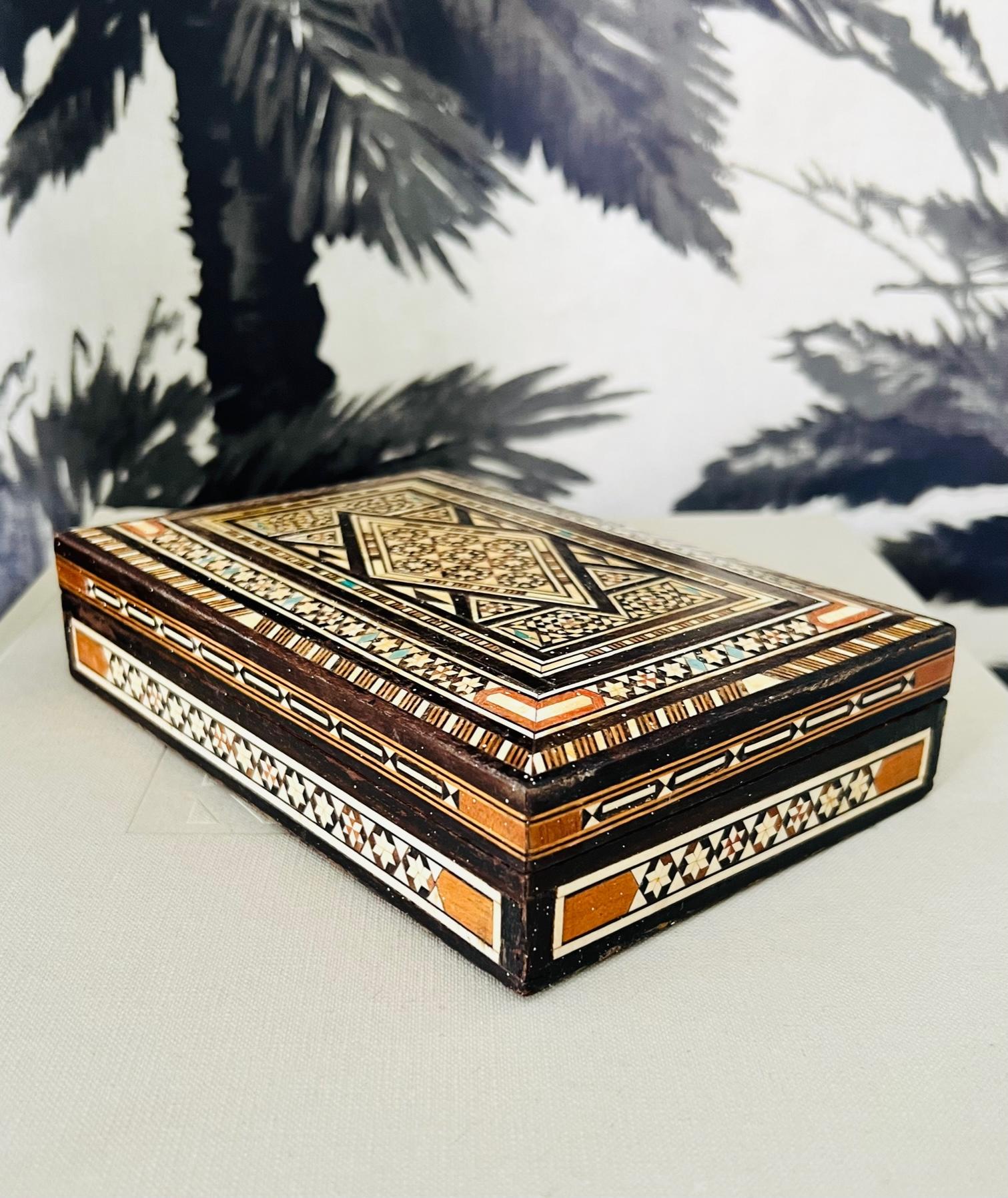 Mid-20th Century Marquetry Wood Box with Mosaic Bone Inlays, Middle East, circa 1940s For Sale