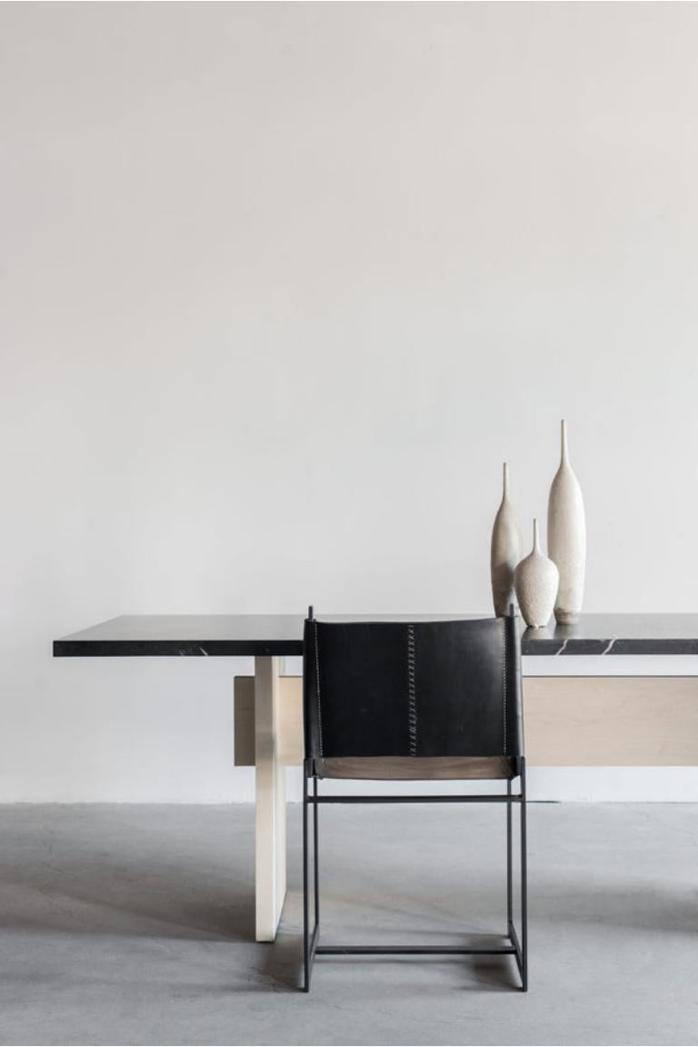 Marquina Dining Table by Croft House In New Condition For Sale In Los Angeles, CA