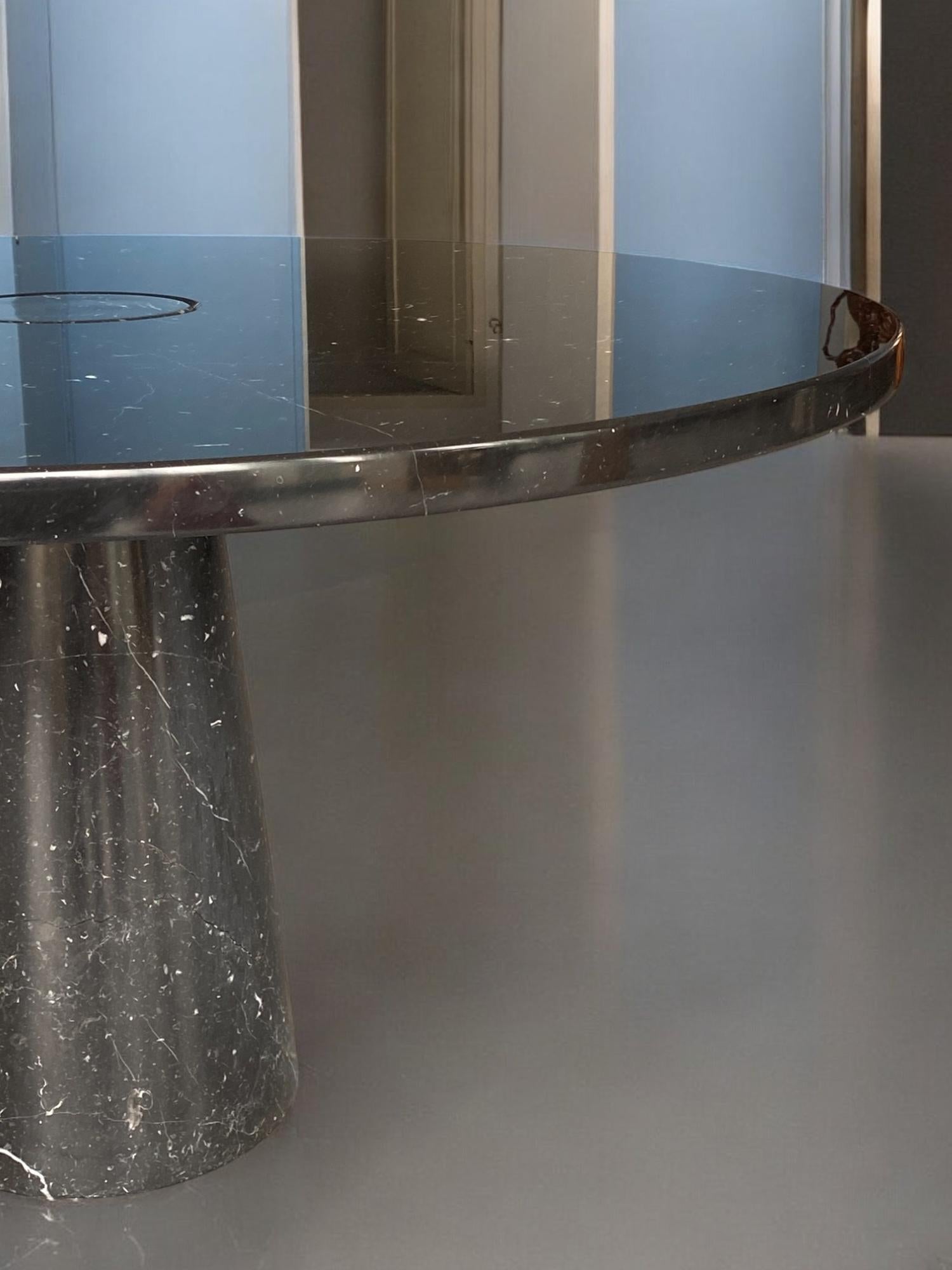 Italian Marquina Marble Table designed by Angelo Mangiarotti for Skipper, Eros series For Sale
