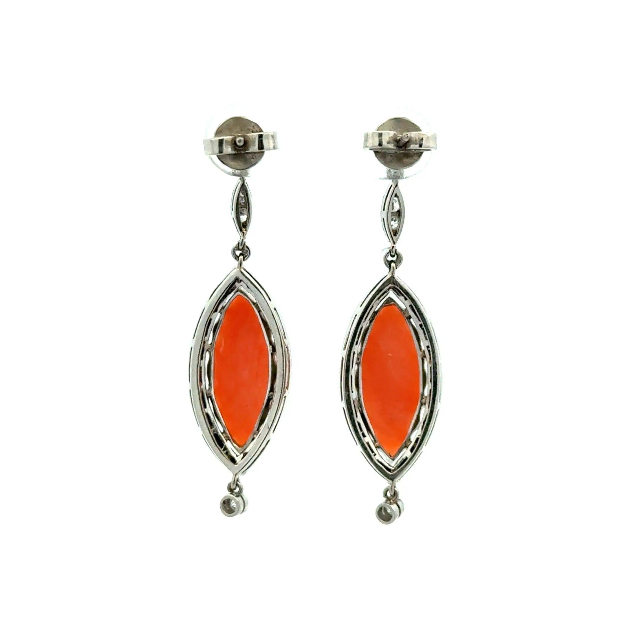 Marquis Engelshaut Koralle, Onyx und Diamant Platin Vintage Tropfen Ohrringe im Zustand „Hervorragend“ im Angebot in Montreal, QC