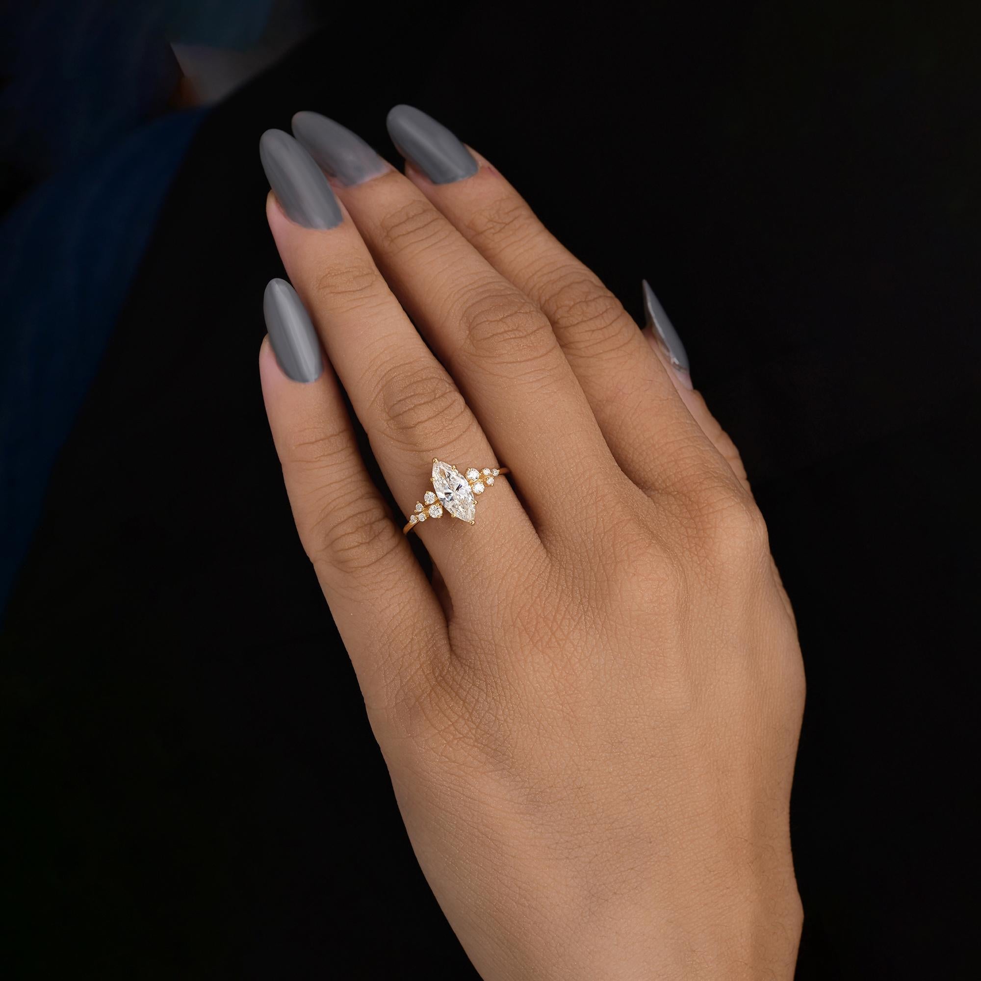 For Sale:  Marquise 1.17 Carat SI Clarity HI Color Diamond Engagement Ring 18k Yellow Gold 2