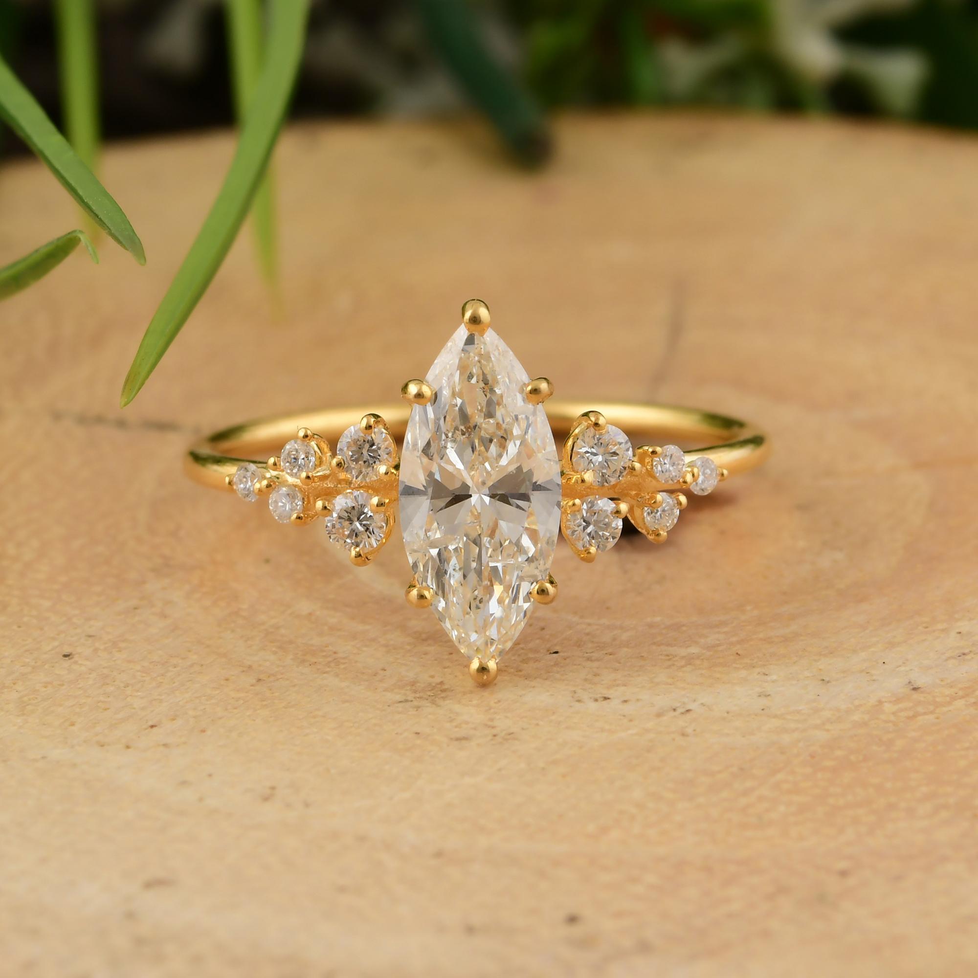 For Sale:  Marquise 1.17 Carat SI Clarity HI Color Diamond Engagement Ring 18k Yellow Gold 3