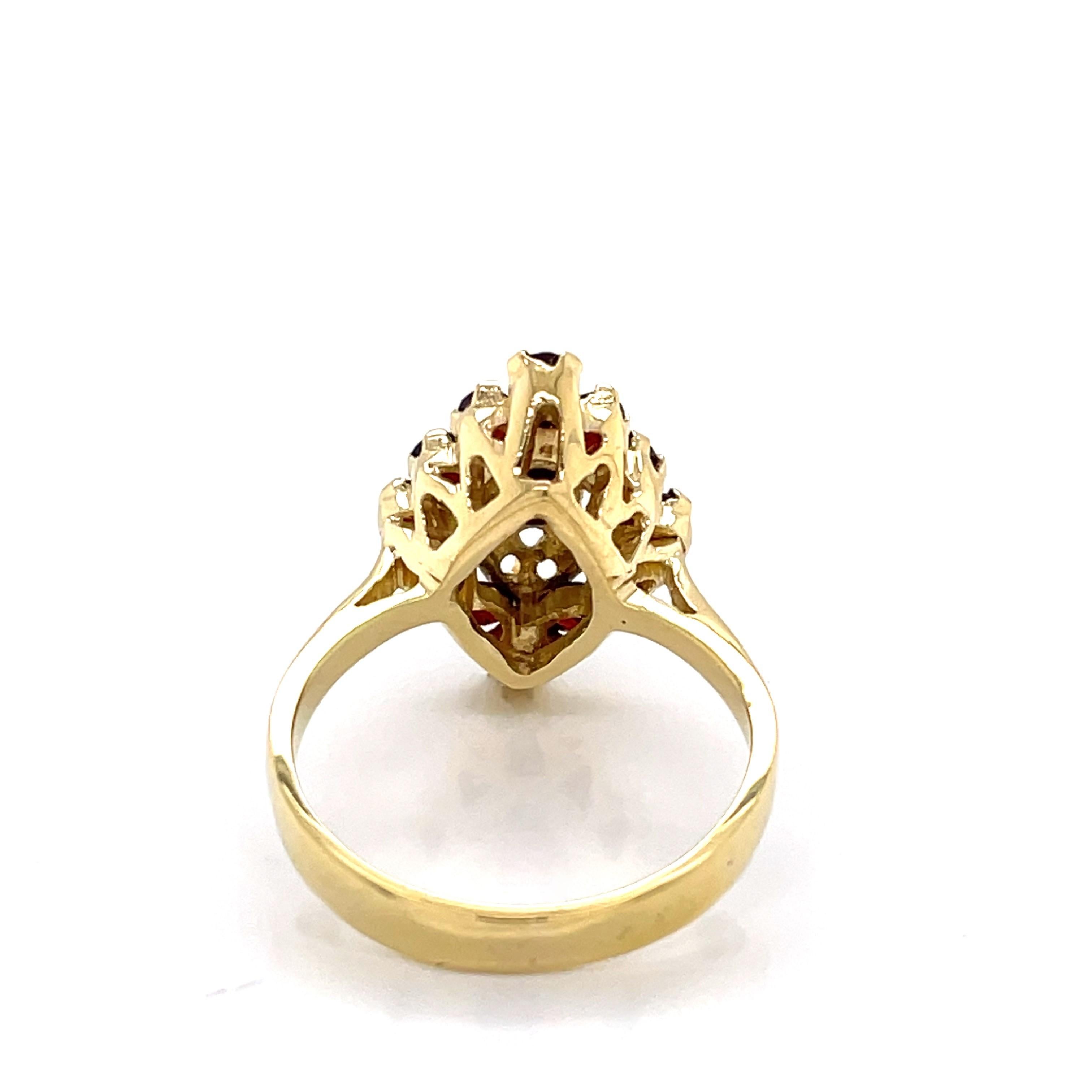 Marquise 18 Karat Yellow Gold Garnet Ring In Good Condition For Sale In Mount Kisco, NY