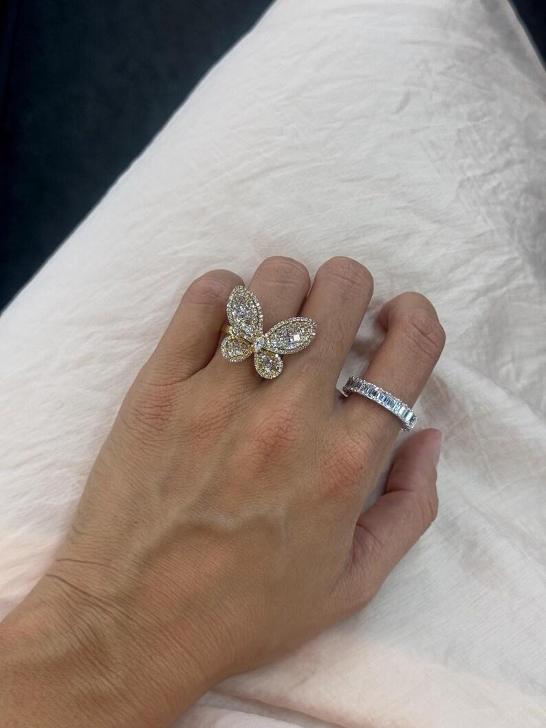 Marquise Assher Cut & Round Diamond Butterfly Cocktail Ring 1.70 CTS 18KT Gold For Sale 1