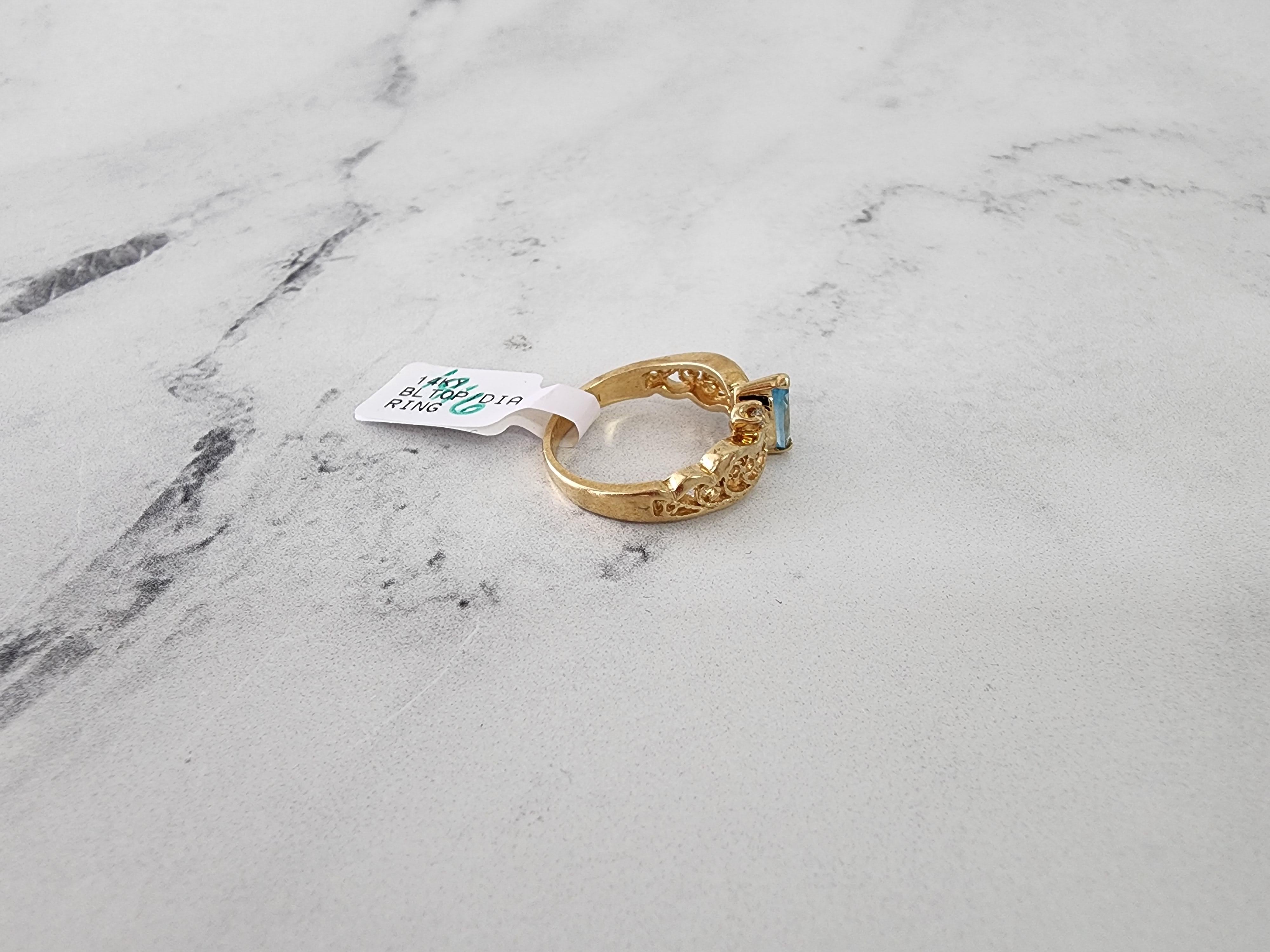 Marquise Blauer Topas Ring mit Diamant-Akzenten 14k Gelbgold im Zustand „Neu“ im Angebot in Sugar Land, TX