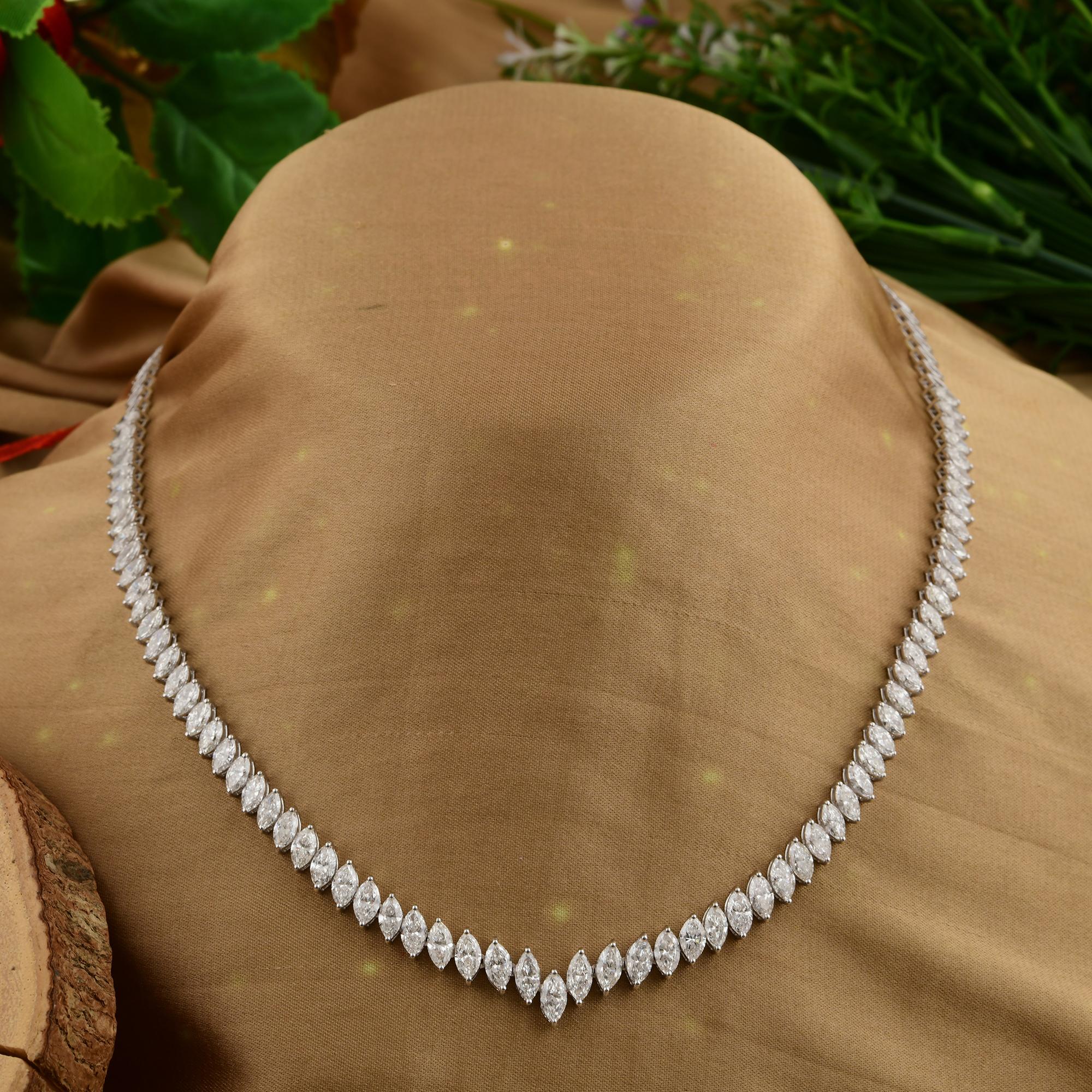 Collier de tennis en or blanc 18 carats, taille marquise, 11,86 carats de diamants en forme de V en vente 3