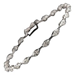Marquise Cut 4.38 CT H Color Si Clarity Natural Diamond Station Bracelet