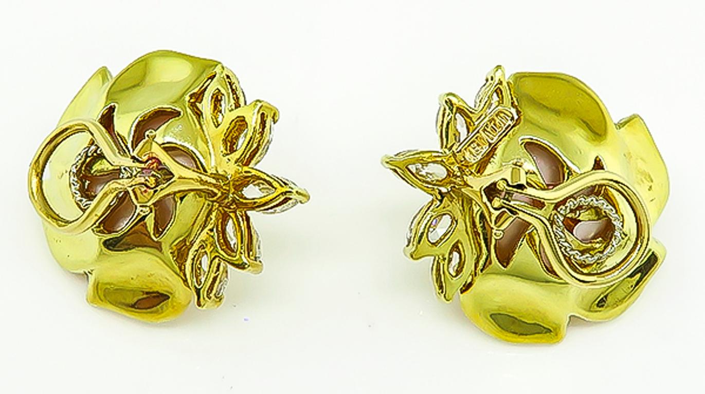 Ohrringe aus 18 Karat Gelbgold mit Diamant-Perlen im Marquise-Schliff (Marquiseschliff) im Angebot