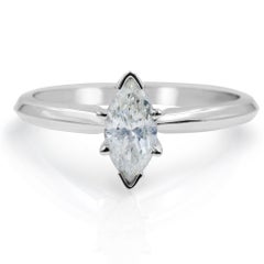 Bague de fiançailles solitaire en or blanc 14 carats avec diamant taille marquise 0,62 carat poids total