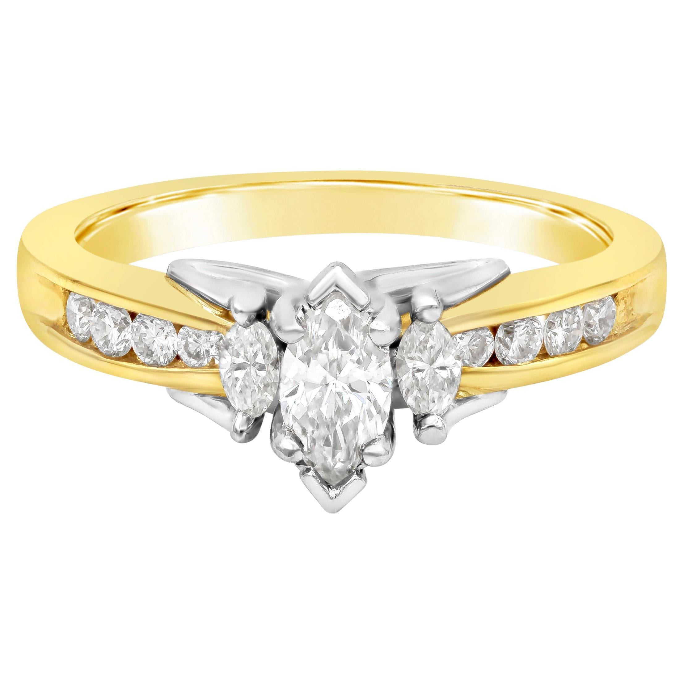 Marquise Cut Diamonds Engagement Ring with Side Stones For Sale