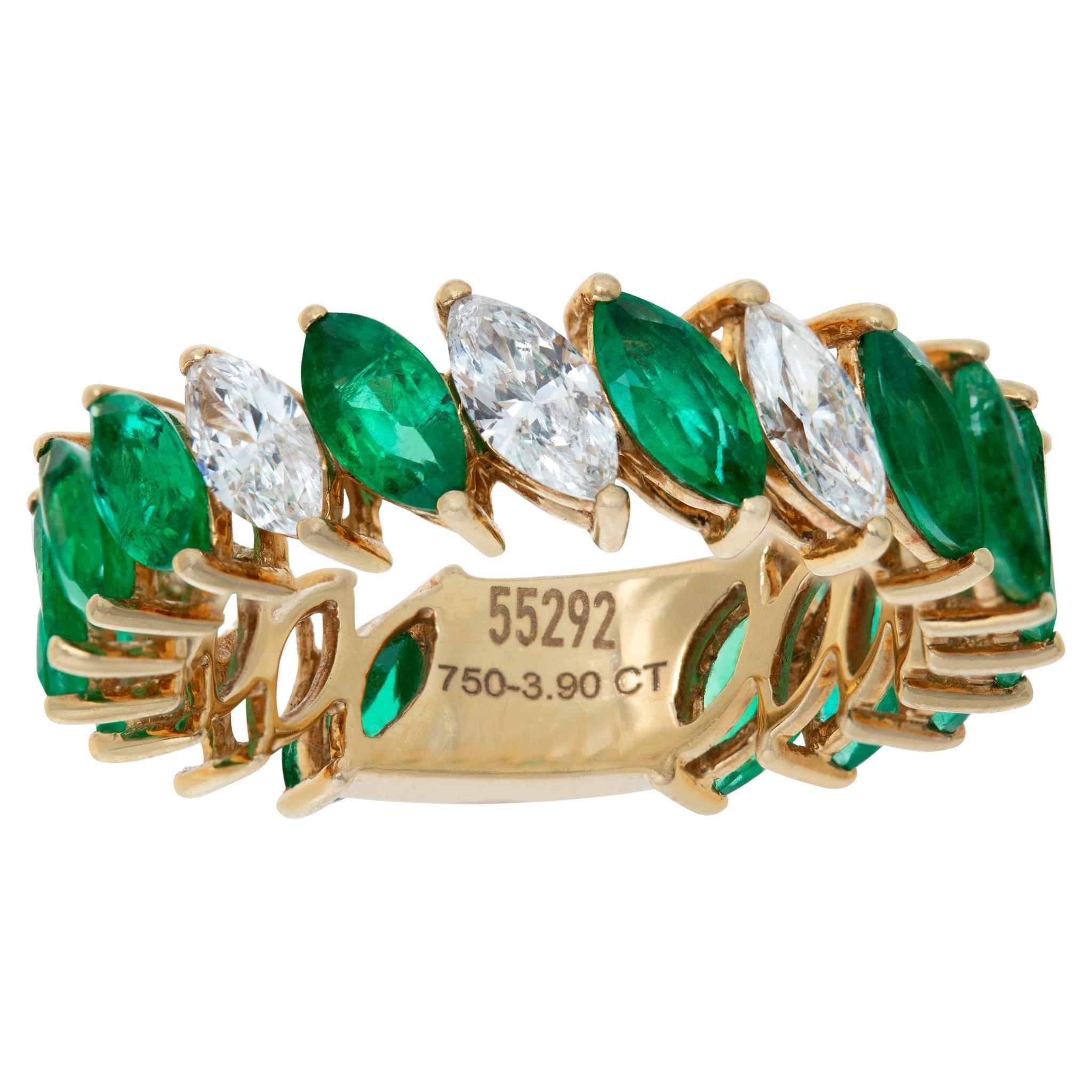 Marquise cut Emerald & Diamonds Eternity ring in yellow gold Size 7 For Sale