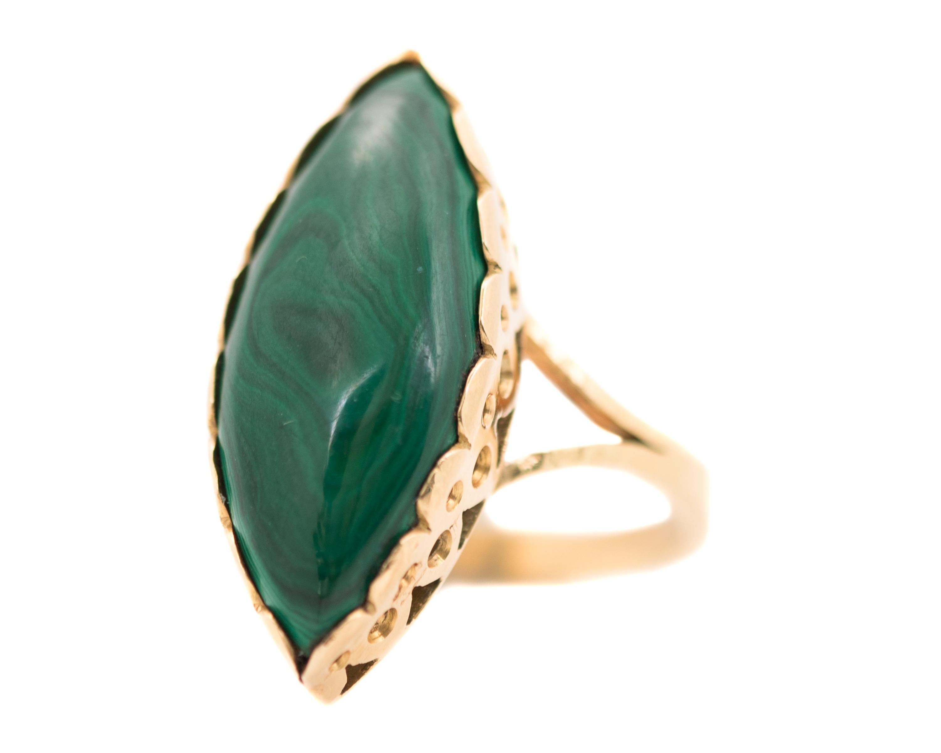 Marquise Cut Malachite and 18 Karat Yellow Gold Ring In Good Condition For Sale In Atlanta, GA