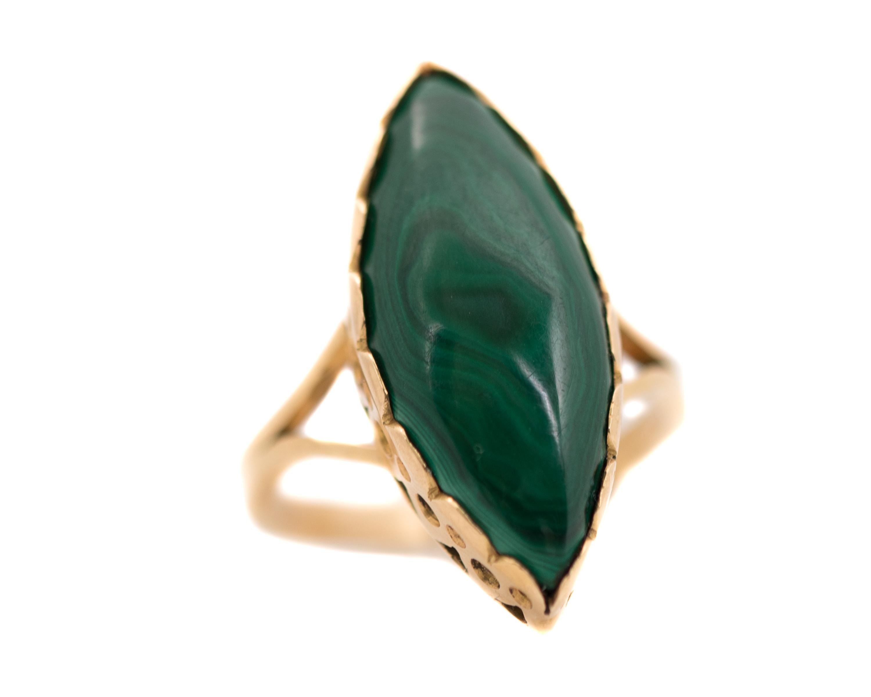 Women's Marquise Cut Malachite and 18 Karat Yellow Gold Ring For Sale